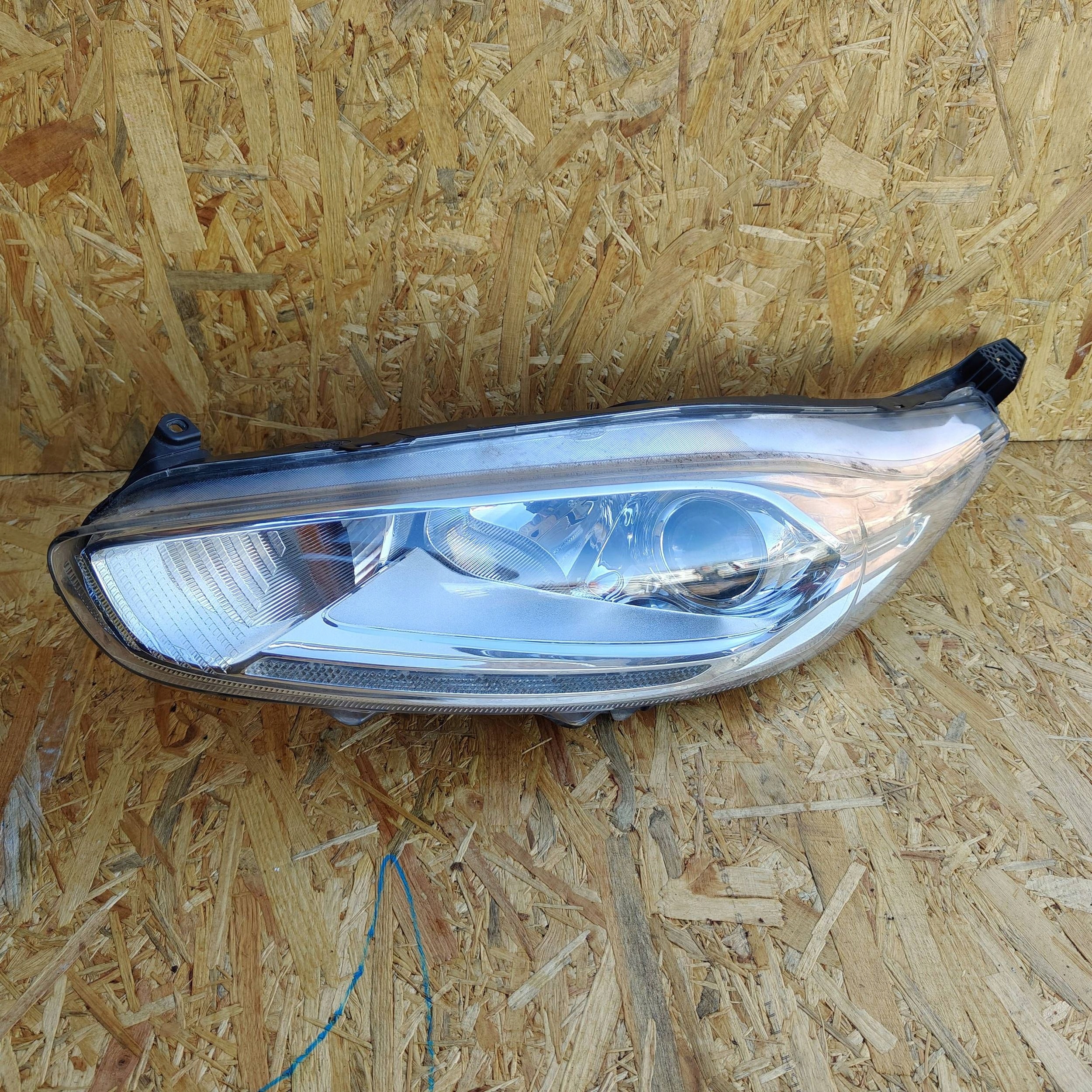 Reflektor front side left Ford Fiesta C1bb-13w030-ch