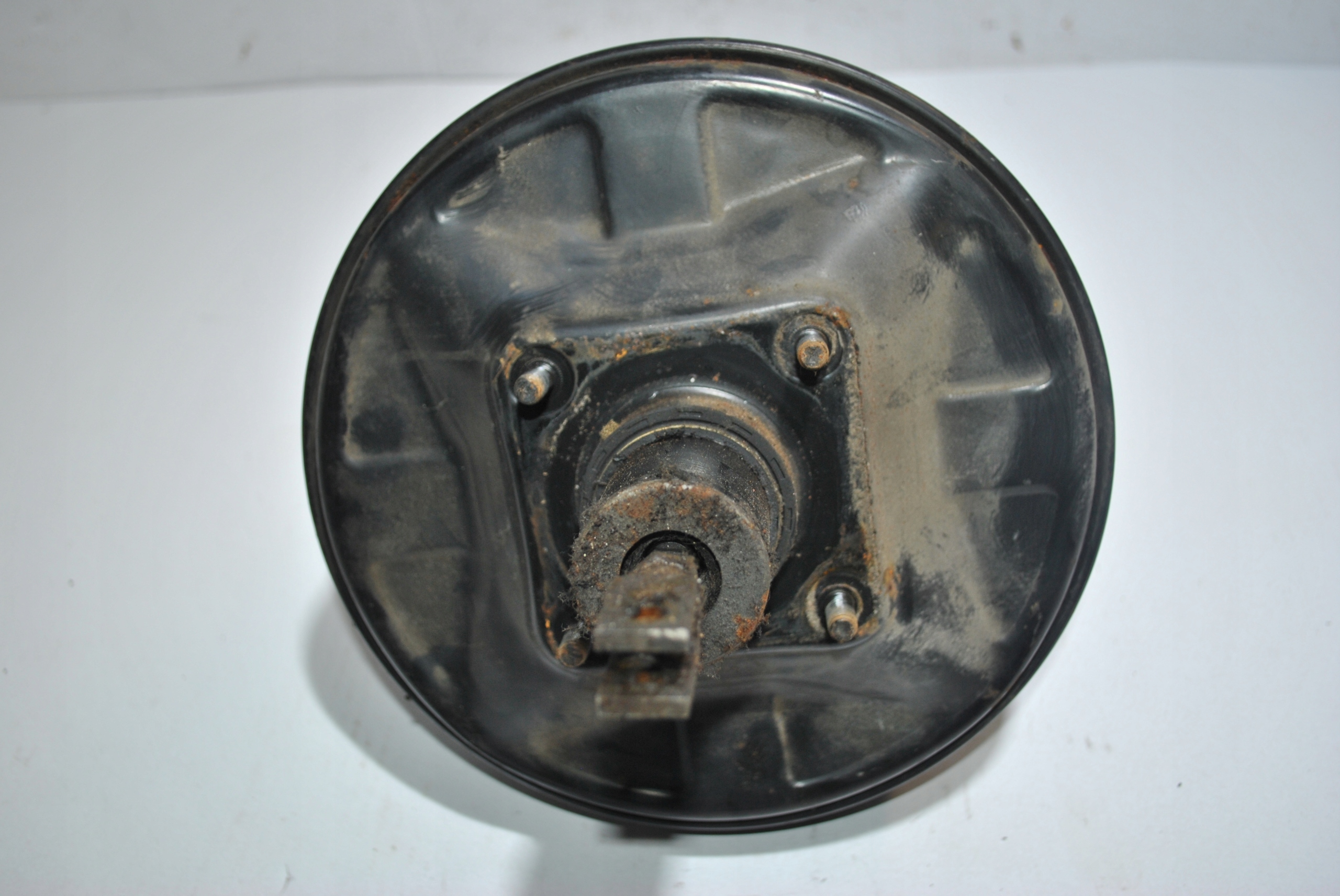 СЕРВОПРИВІД ГАЛЬМА VW LT 28 2.4 281612101H