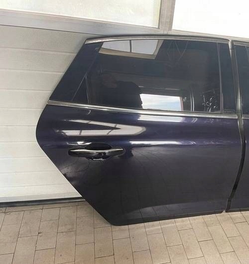 door rear. rear part side right Renault Talisman