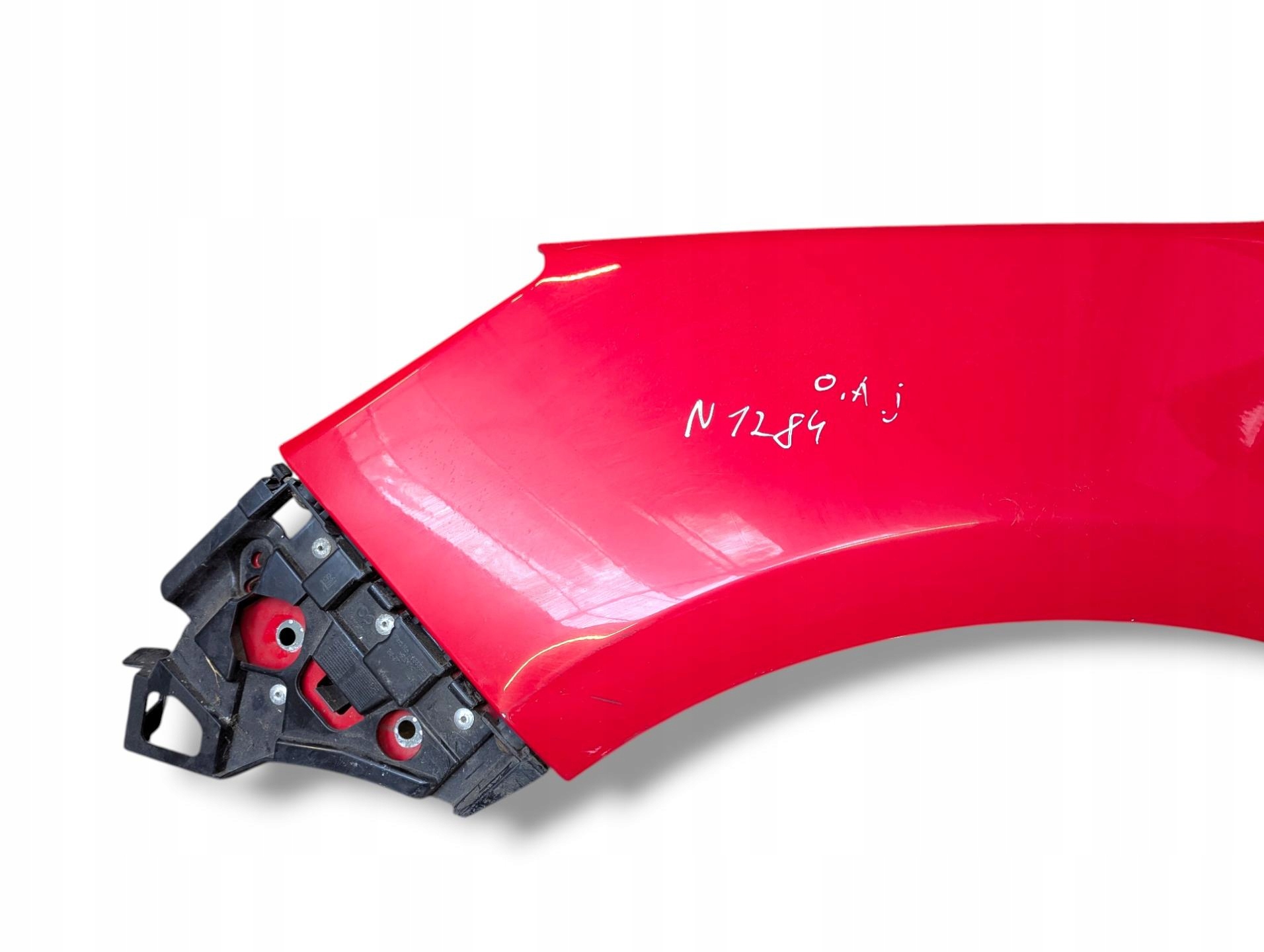 fender front left side Opel Astra J facelift 2014 13302207