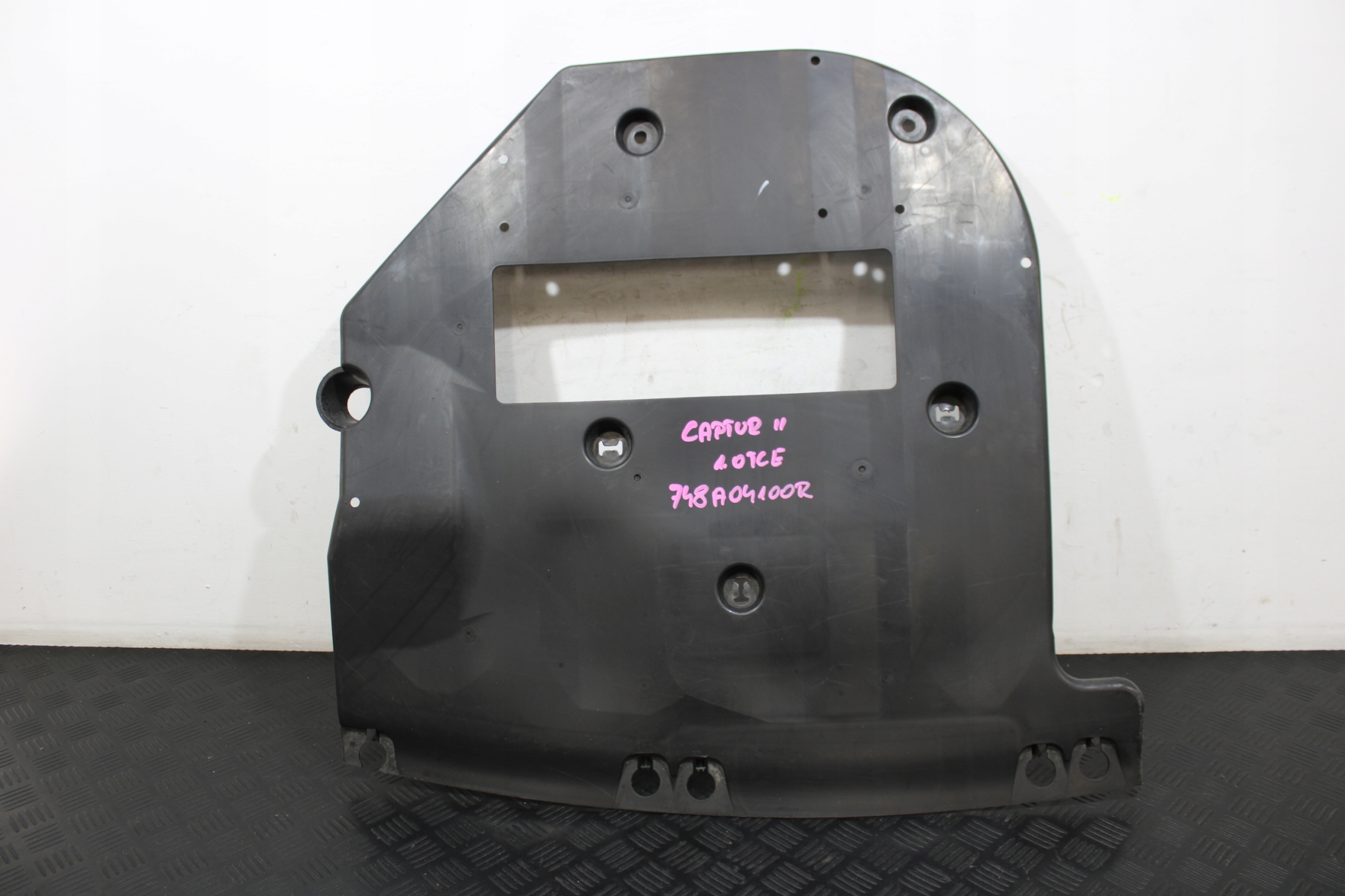 abdeckung Blende Abdeckung Unterfahrschutz 748A04100R RENAULT CAPTUR II 2