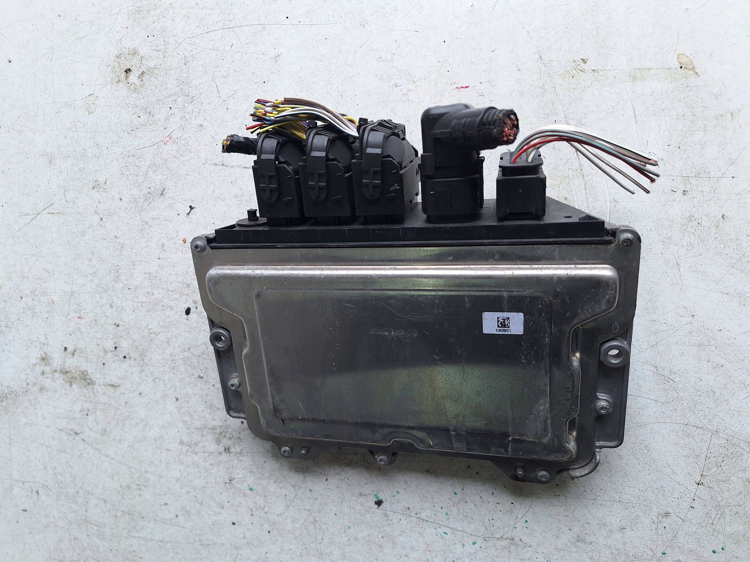 MINI computer control unit of the engine 8654463 BMW 170189324
