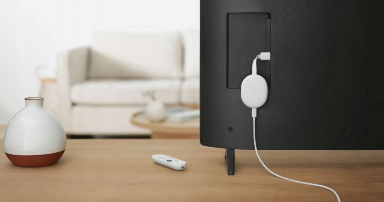 ODTWARZACZ MULTIMEDIALNY GOOGLE CHROMECAST 4 smart TV WYBIERANIE GŁOSOWE Cechy dodatkowe polski tekst