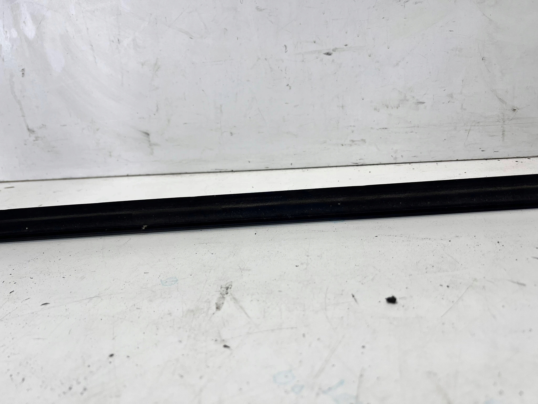 moulding door black POLYSK left front AUDI A6 C8 4K0837475A T94
