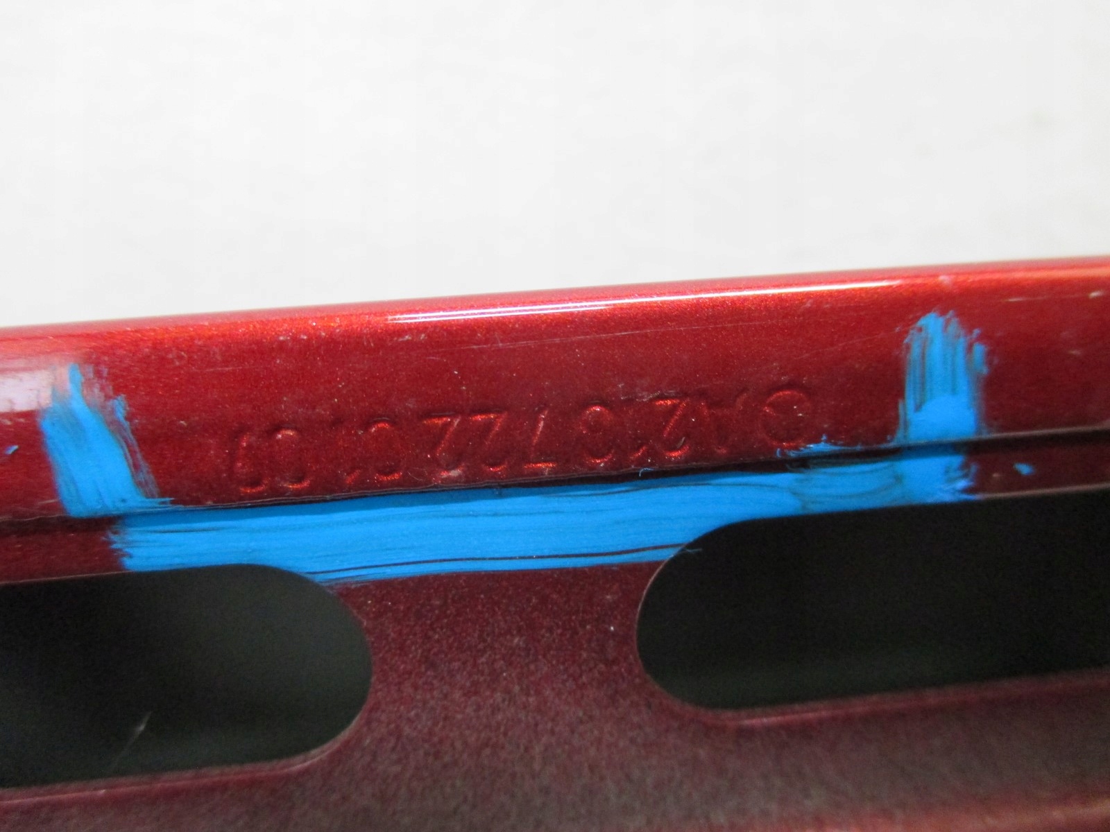 door left front MERCEDES 213 2137220110 unprotected damag.