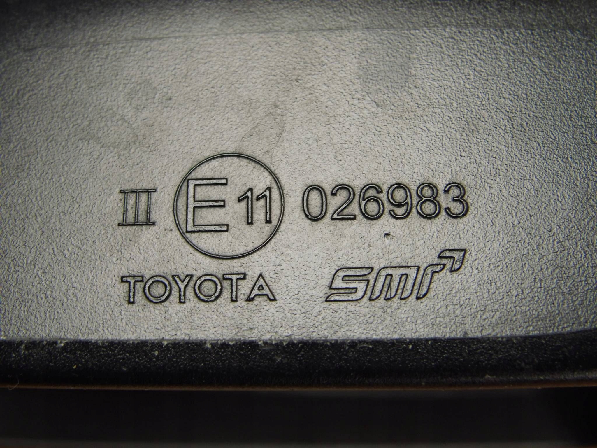 Toyota Auris II E180 mirror right 9 - PIN - 026983