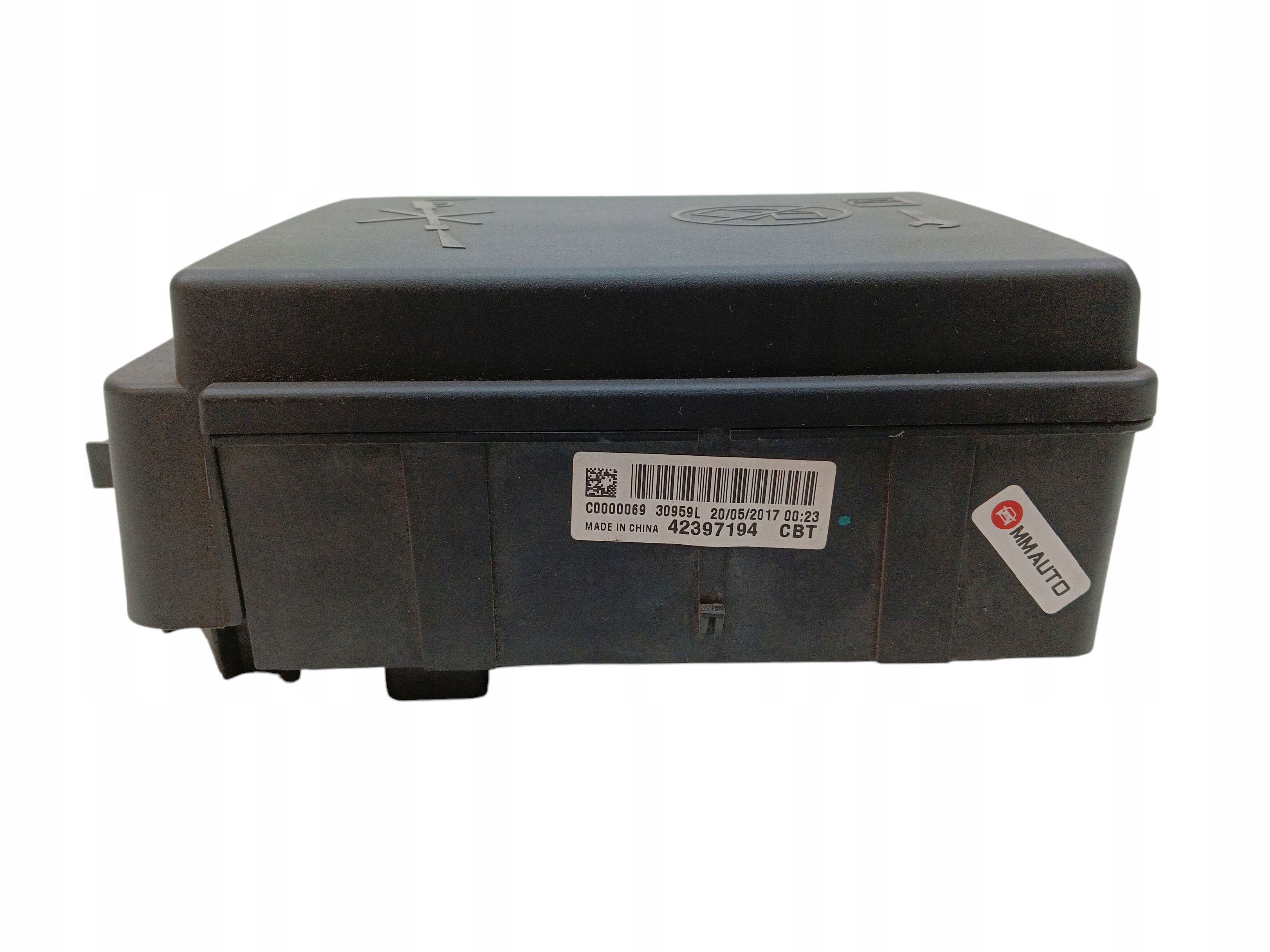 Boîte Module fusibles OPEL MOKKA X 42397194