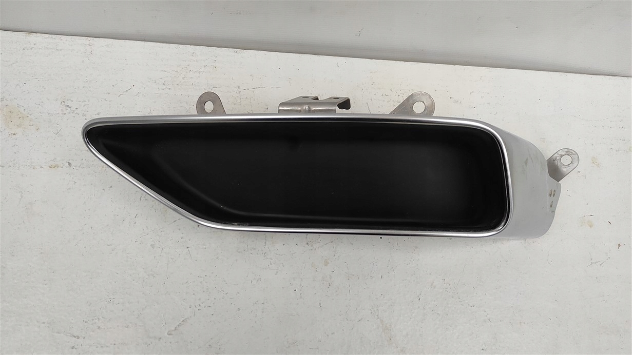 8W0253826L - Наконечник вихлопної труби заглушка AUDI A4 B9 8W LIFT