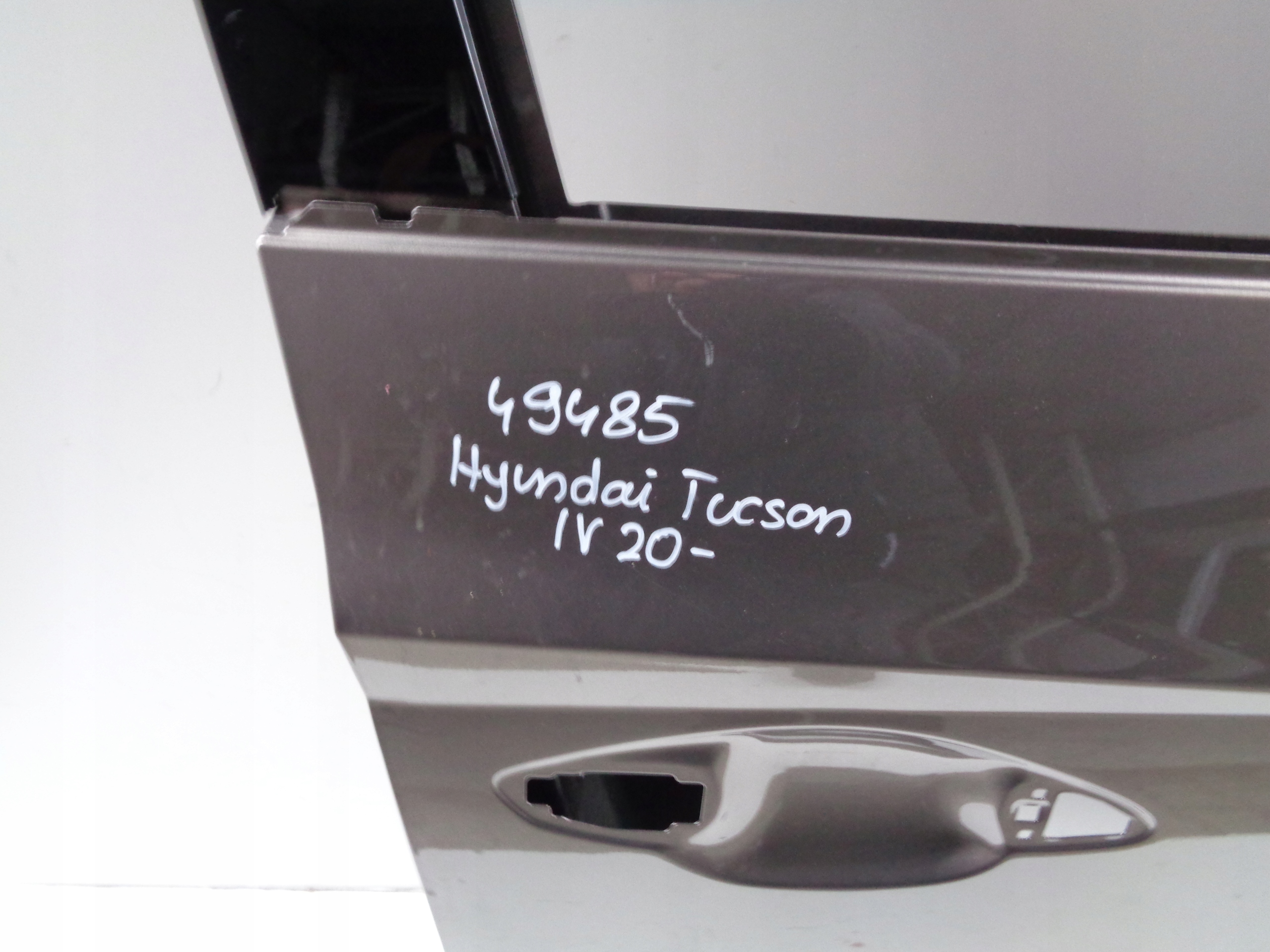 door right front HYUNDAI TUCSON IV 20- NR 49485