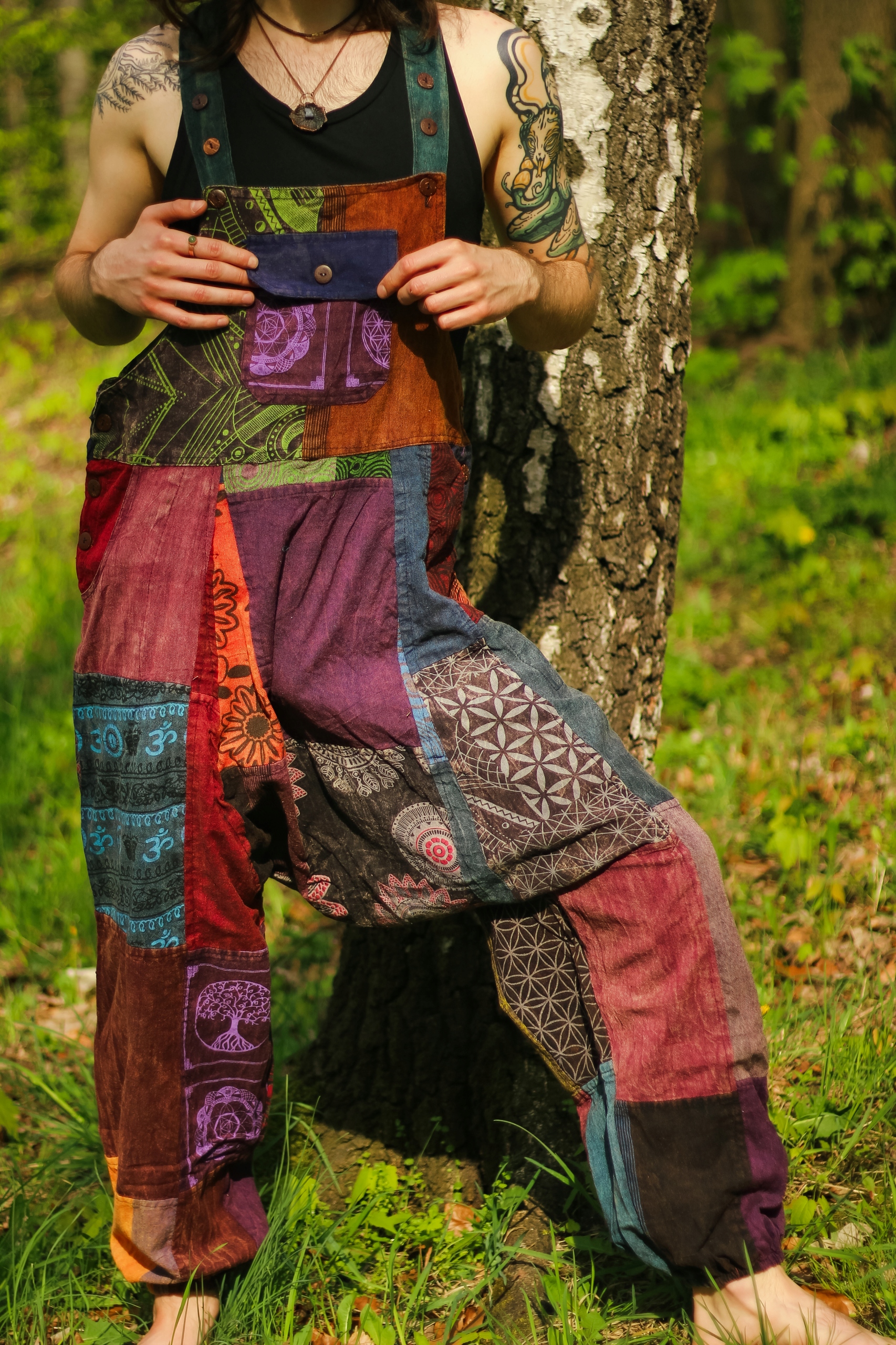 Zahradničky šavary kombinéza duhová patchwork Nepal etno hippie XL