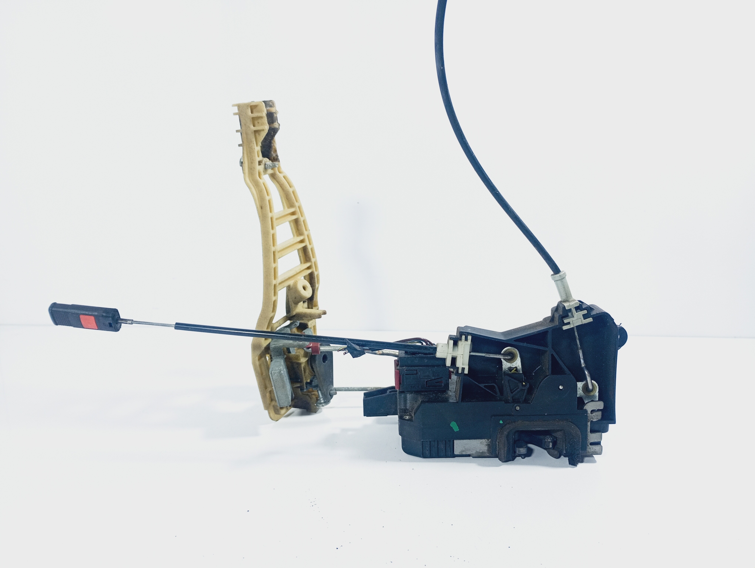 lock door left front 03-08 OPEL SIGNUM OE 13210767