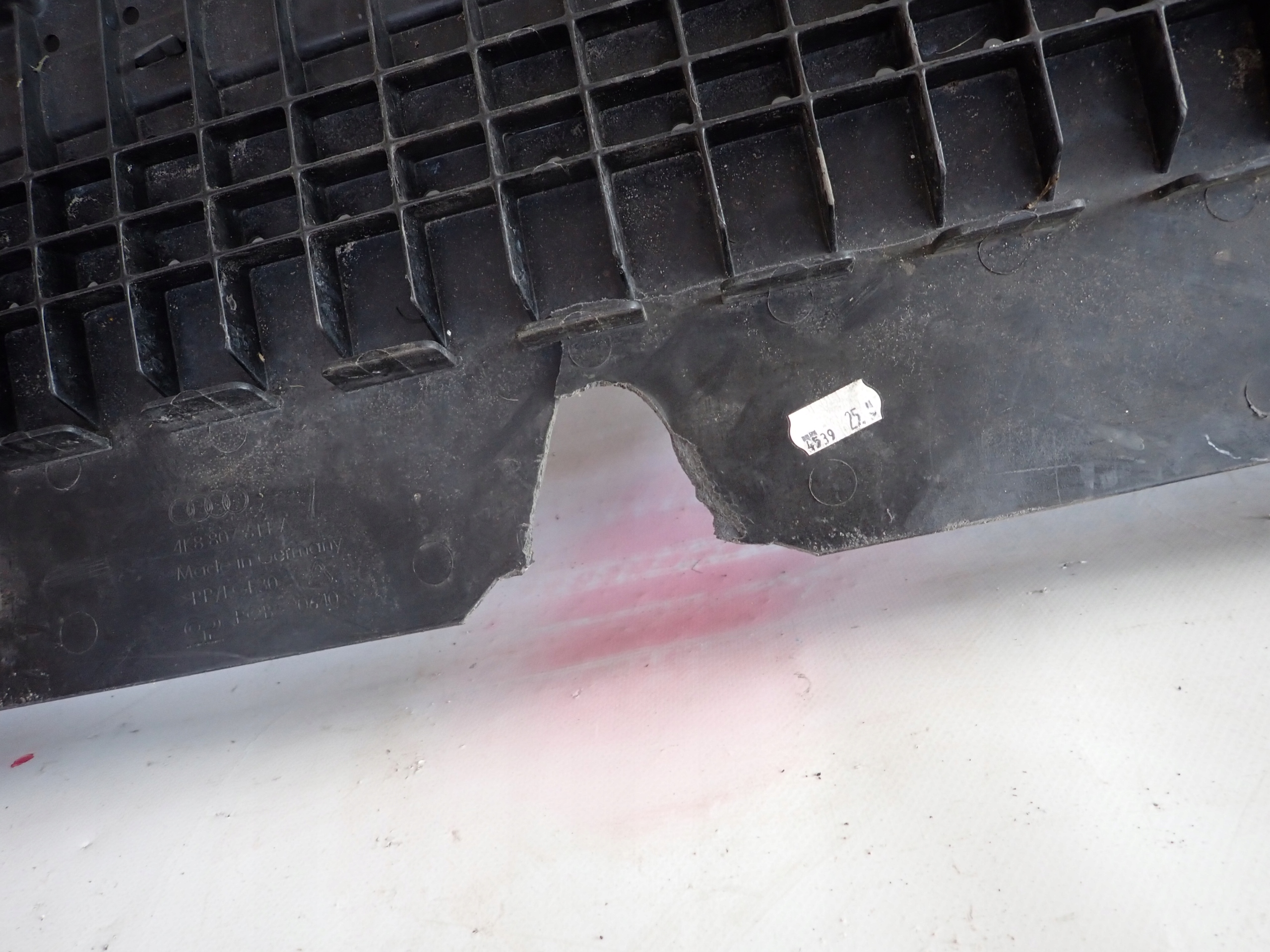 AUDI A7 C8 4K8 cover cover below bumper