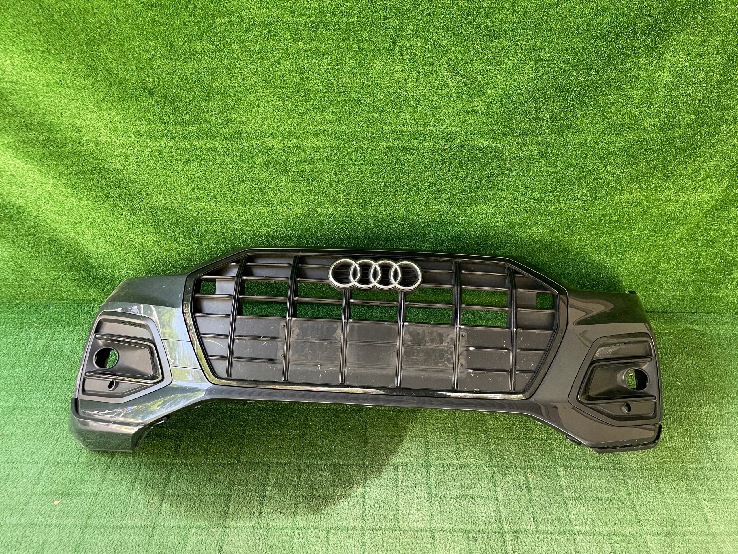 Audi Q5 2 II Lift 80A bumper front front
