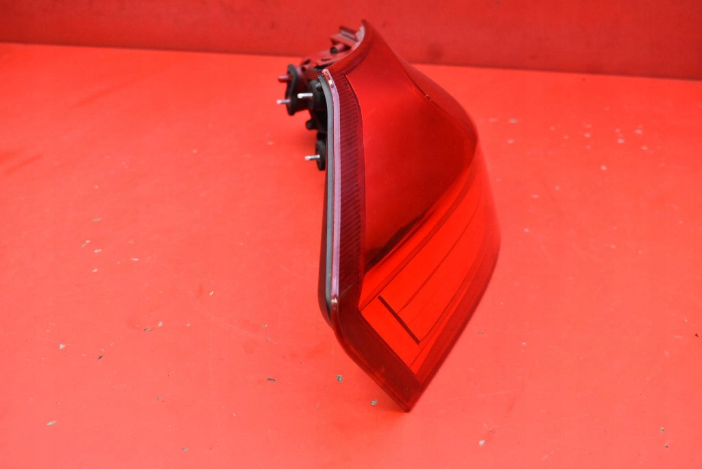 light left rear part rear 22950973 OPEL INSIGNIA A KOMBI 08-14