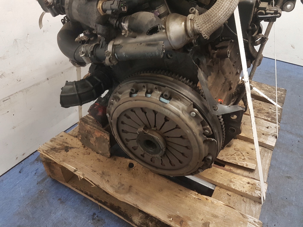 ALFA ROMEO 156 1.9 85KW 8V двигатель дизель M25