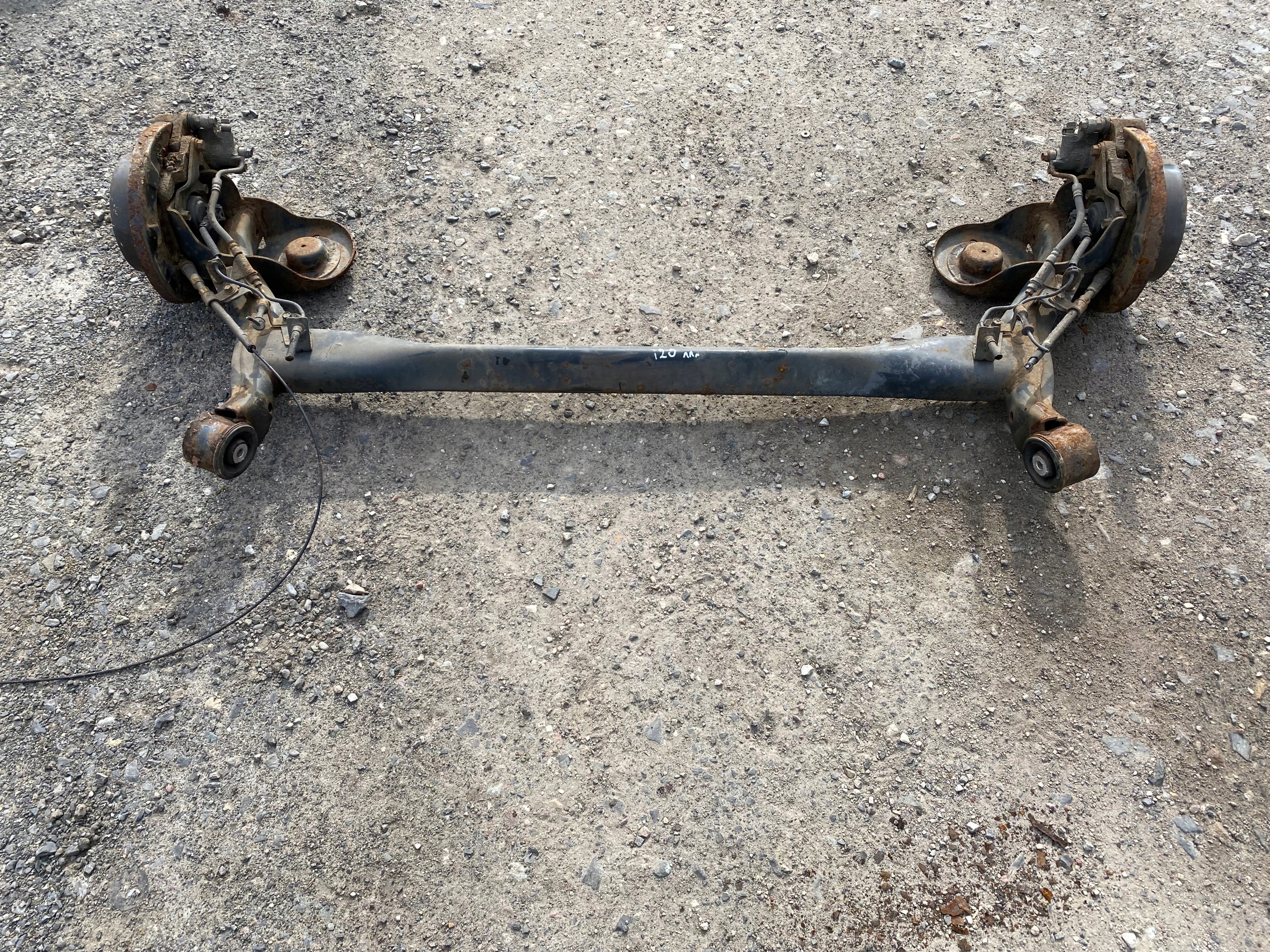 HYUNDAI i20 5D sider sususpension rear part axis discs