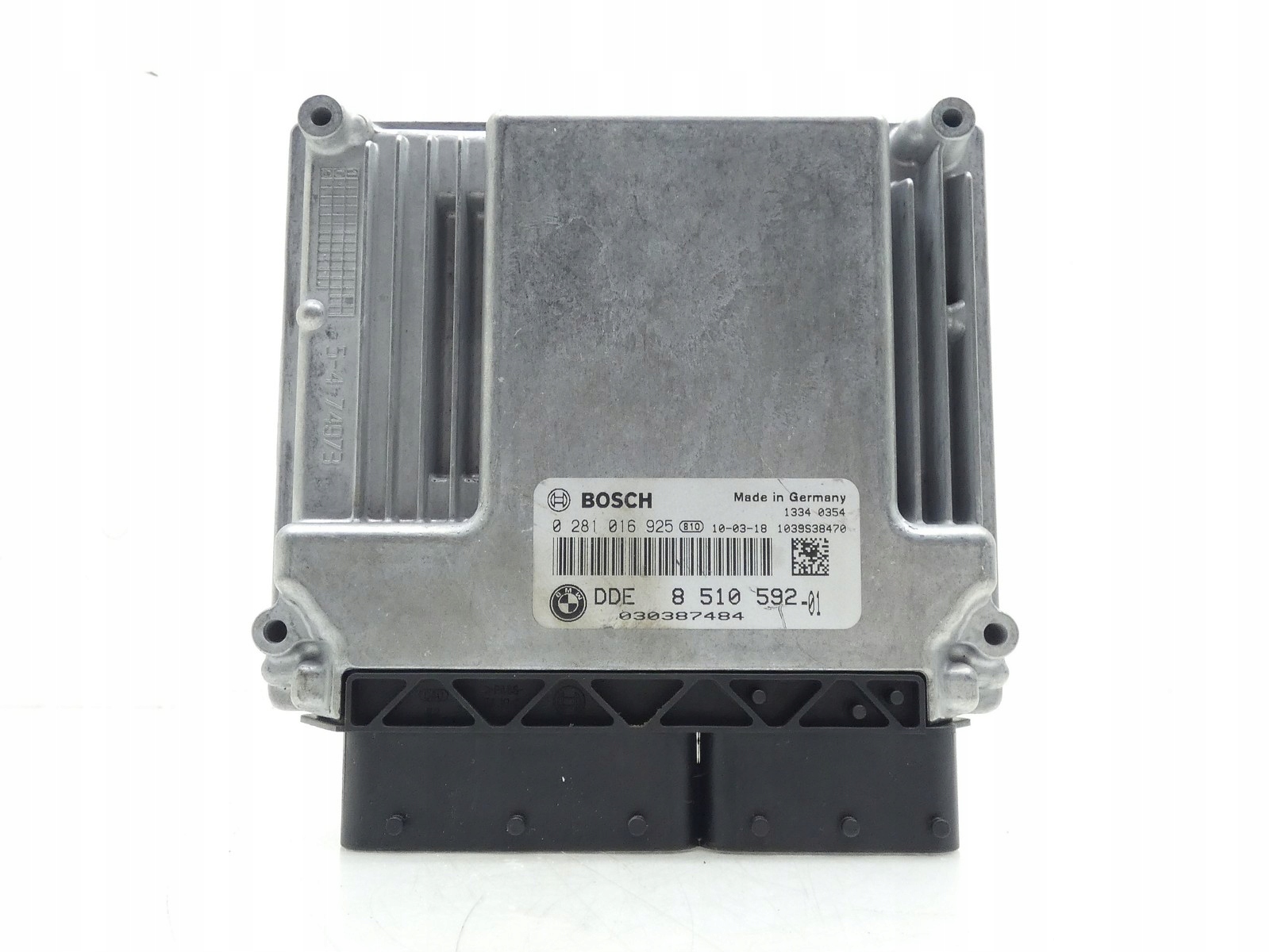 computer control unit of the engine BMW X1 E84 2.0D N47 8510592
