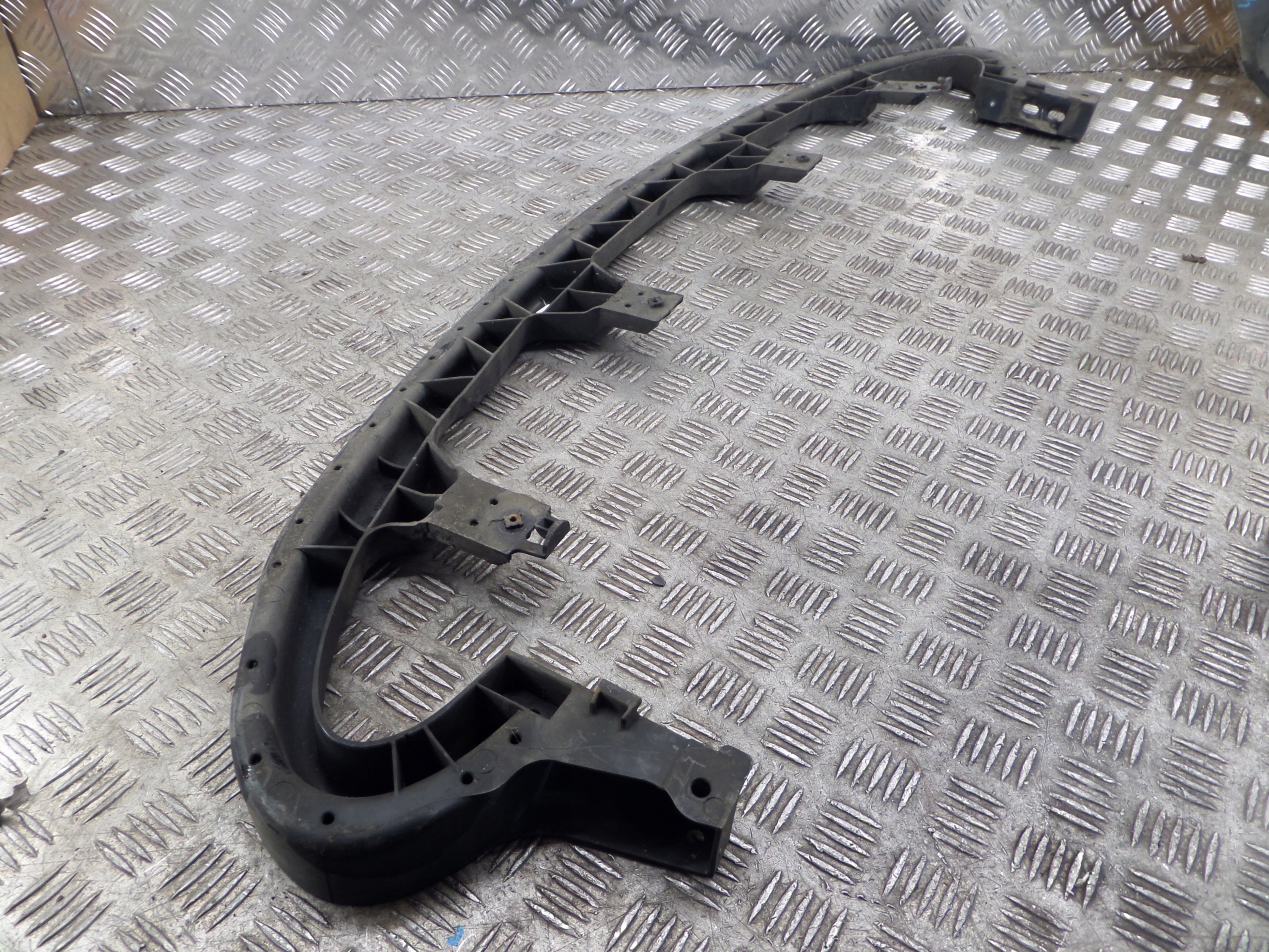 sider lower pillar of a bumper front OPEL ASTRA K V 13423602 2015