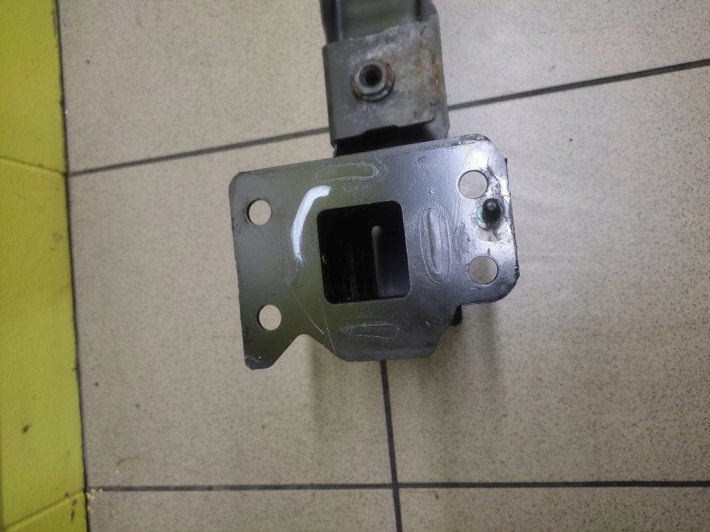 CITROEN C5 III седан Балка усилитель бампера