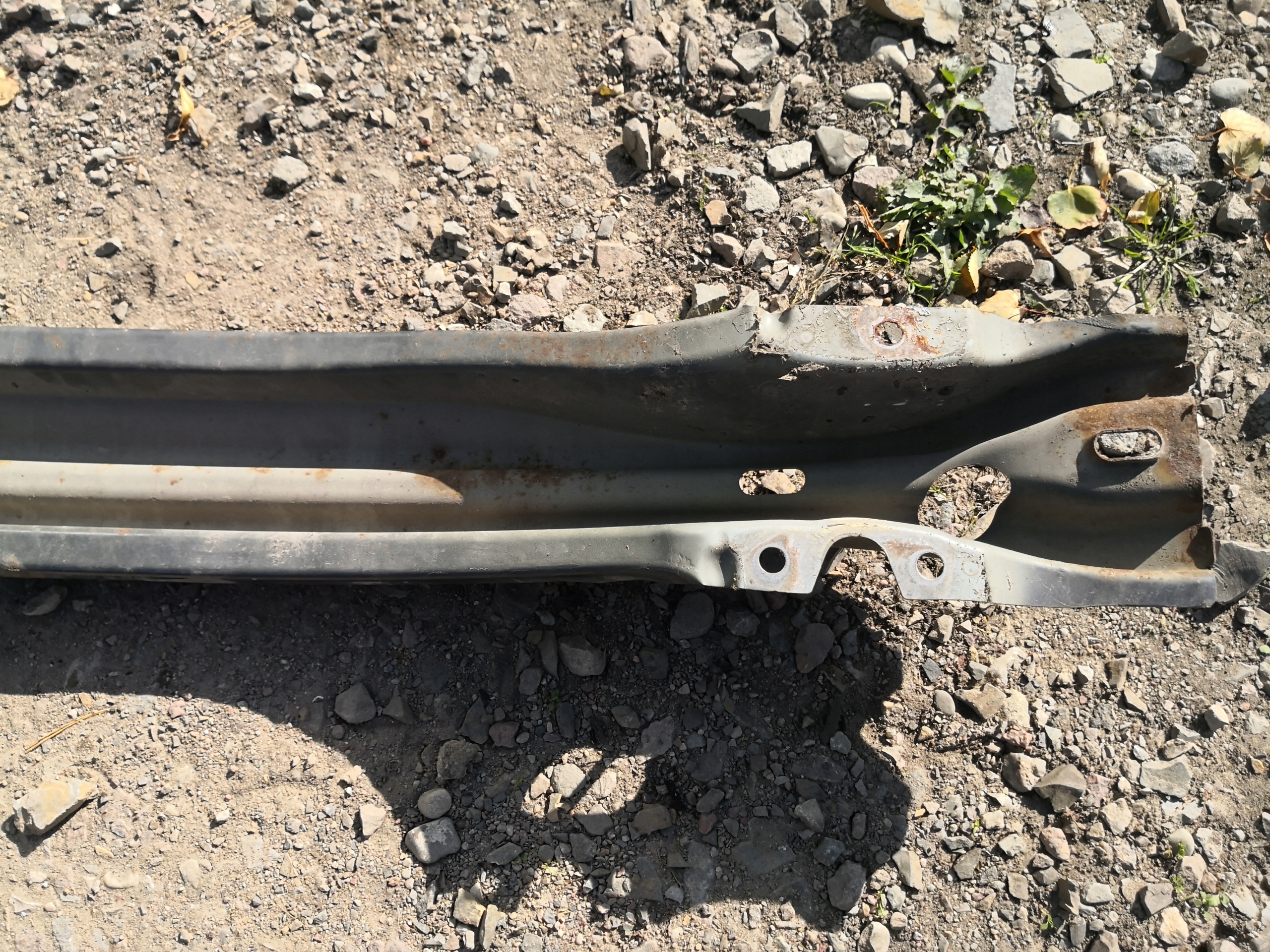 bumper support rear part VOLVO S80