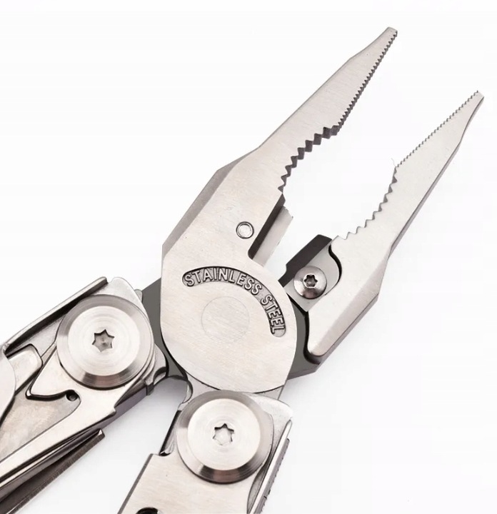 DAICAMPING DL30 NARZĘDZIE WIELOFUNKCYJNE MULTITOOL ZESTAW + ETUI Materiał narzędzi stal