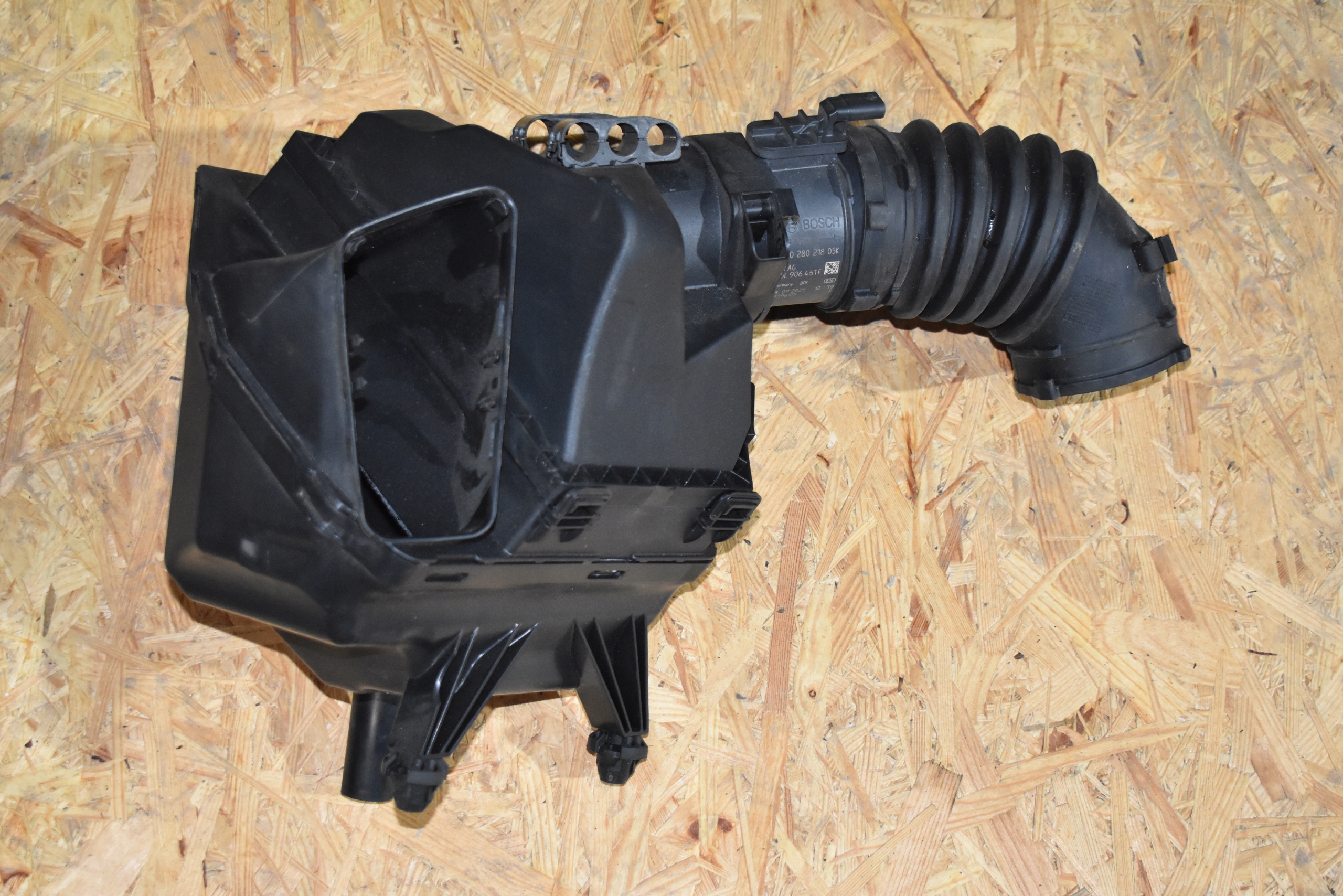 IDEALNA Gehäuse filter luft AUDI A5 B10 1