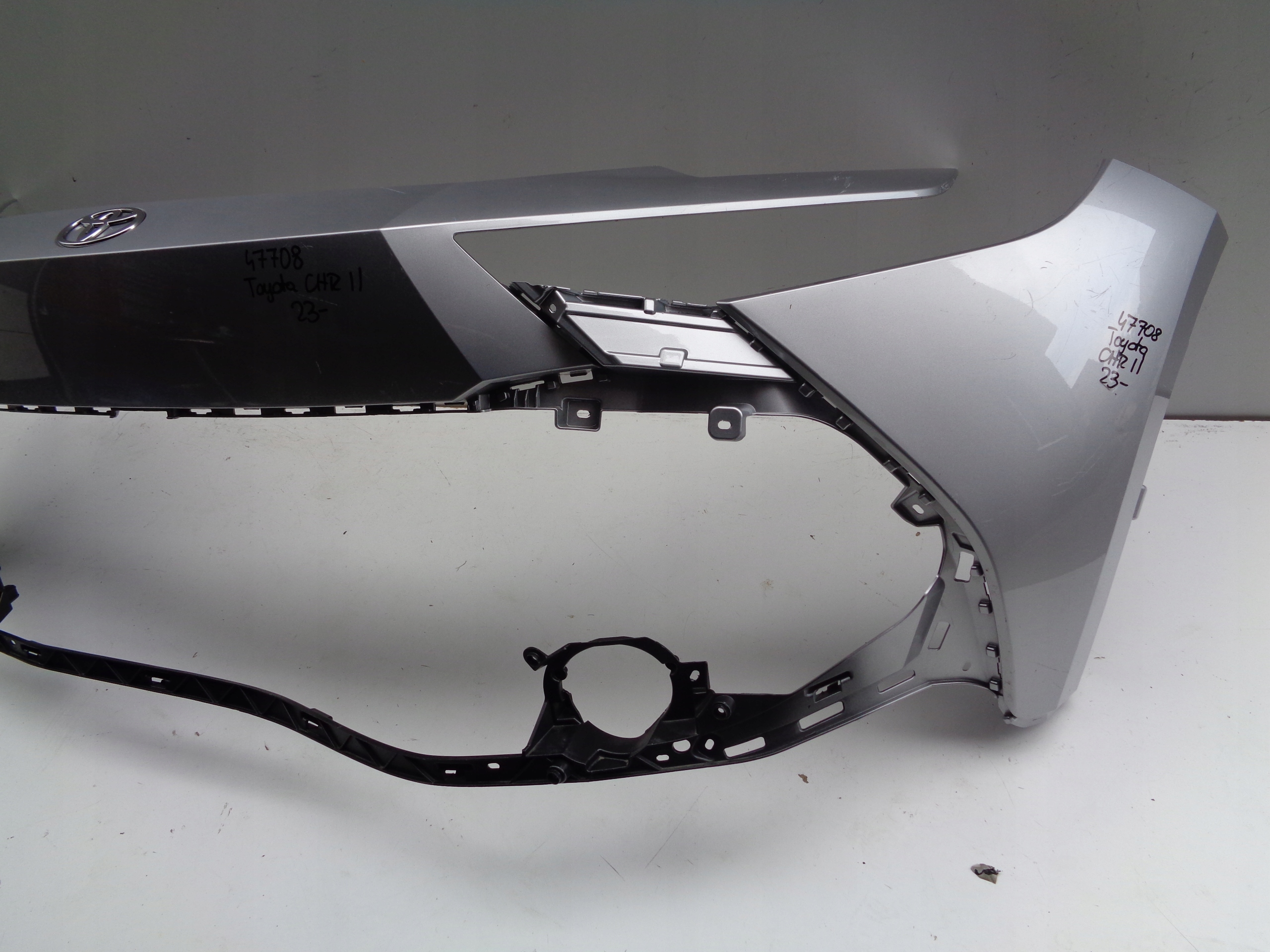 front bumper TOYOTA CHR II 23- NR 47708