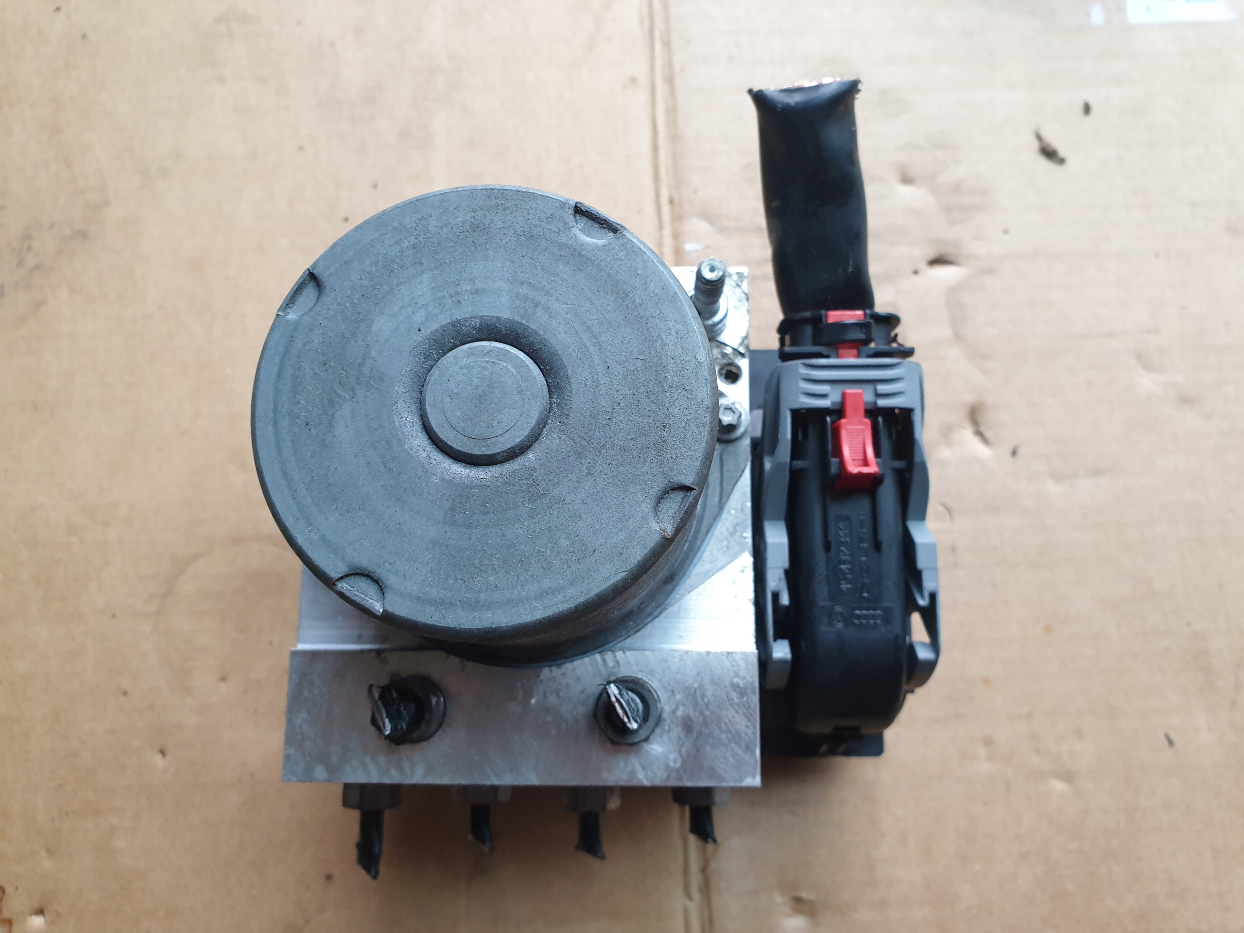 Pompa ABS AUDI A4 B7 SEAT EXEO 8E0614517BF , 0265234336 , 0265950474