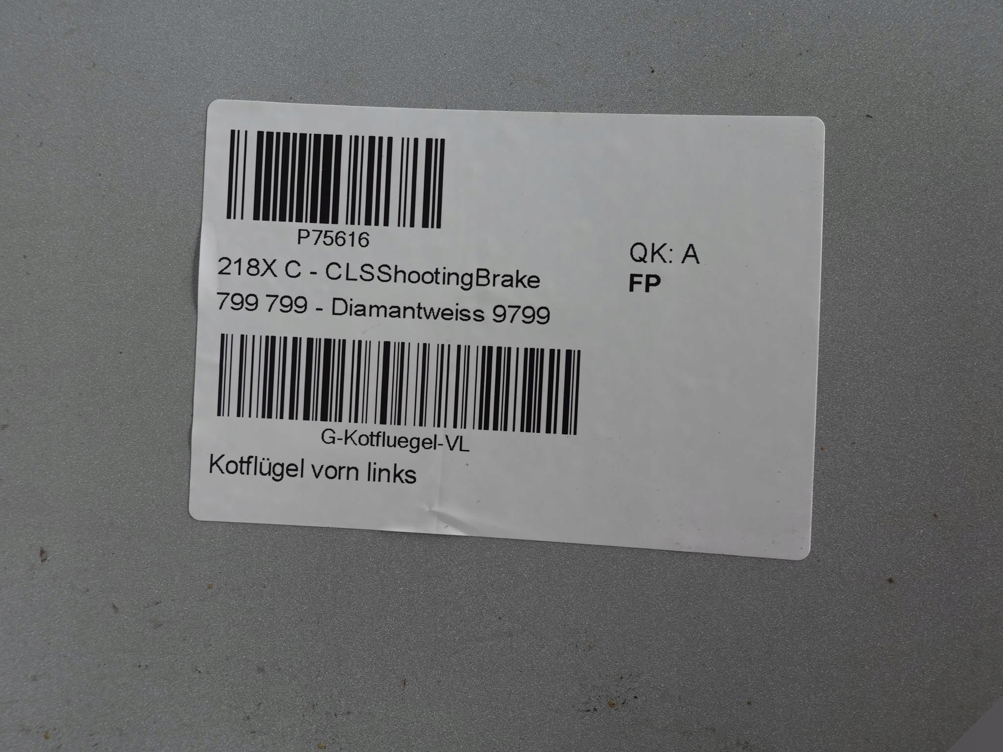 MERCEDES CLS C218 X218 10-18 parafango sinistra *9799*