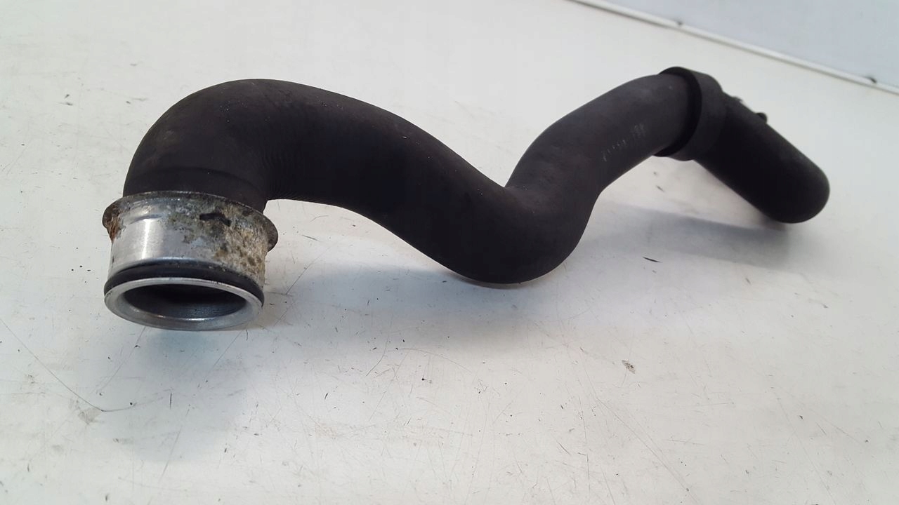 crijevo prijenos vode 2035015792 Mercedes W203 1,8