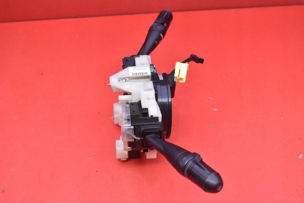 DEVIO LUCI TERGICRISTALLO TERGI PAJAK 8600A331XA MITSUBISHI COLT 6 VI Z30 5D HB 08-13