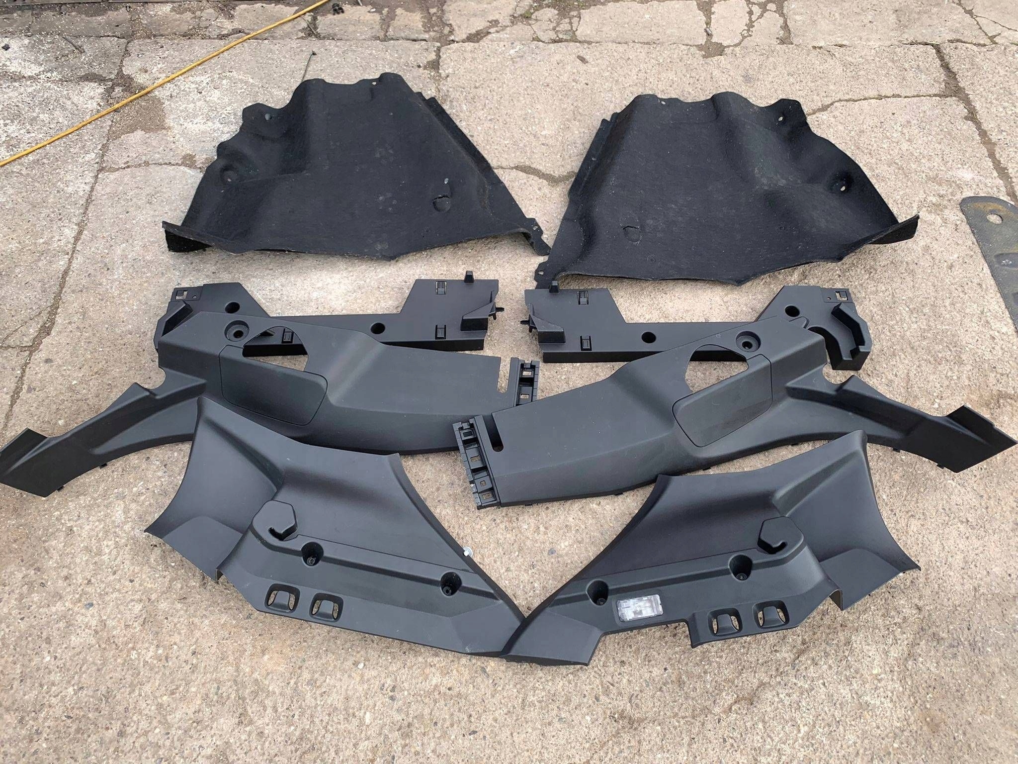 side cover plastic boot DACIA SANDERO III