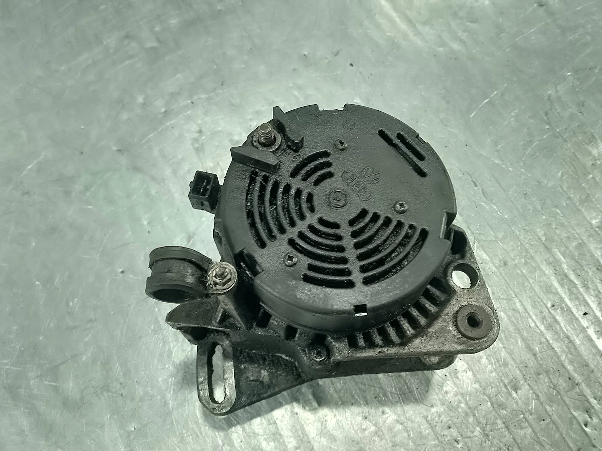 ALTERNATOR VW T4 1.9 TD Producent części Bosch