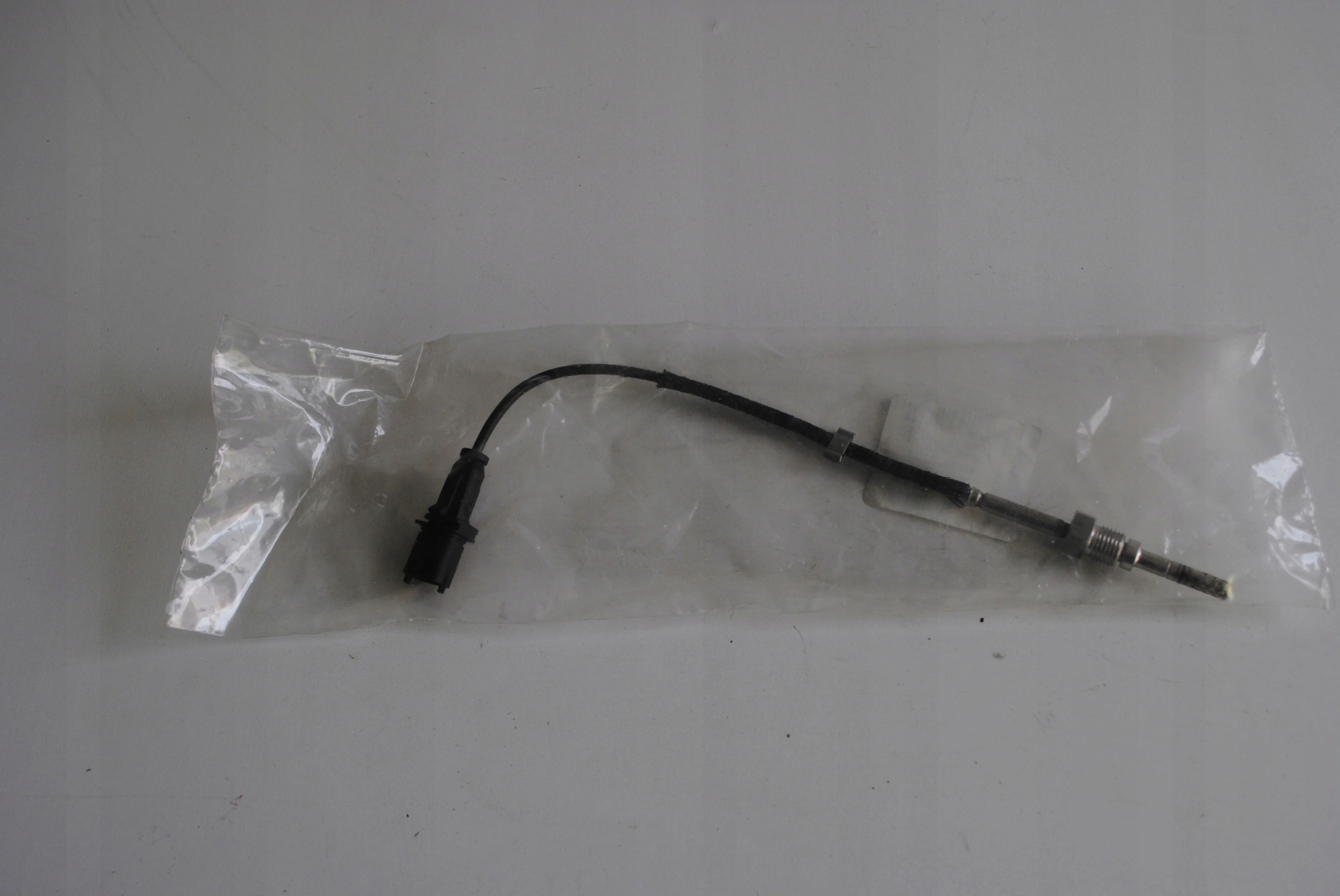 CZUJNIK TEMPERATURY SPALIN OPEL 1.9 CDTI VECTRA