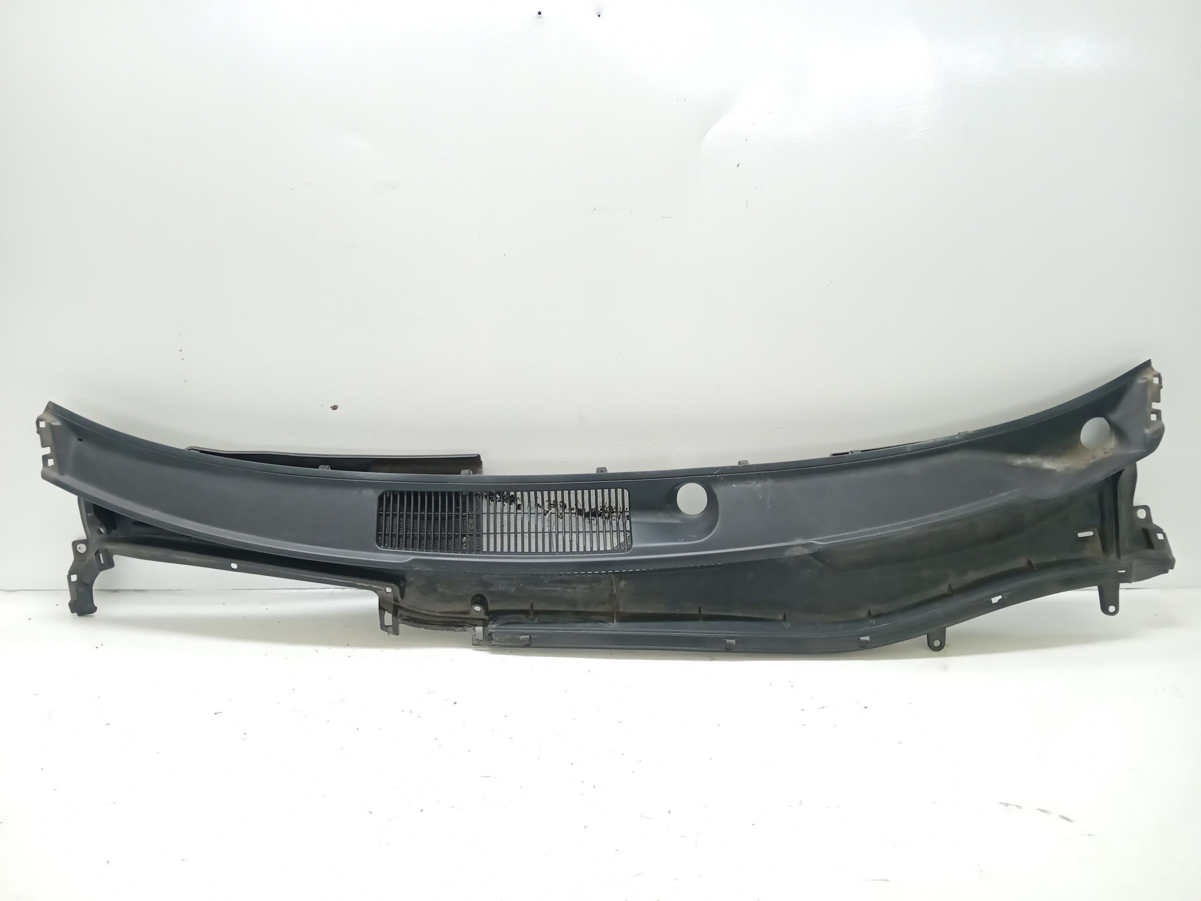 PODSZYBIE LEXUS IS II