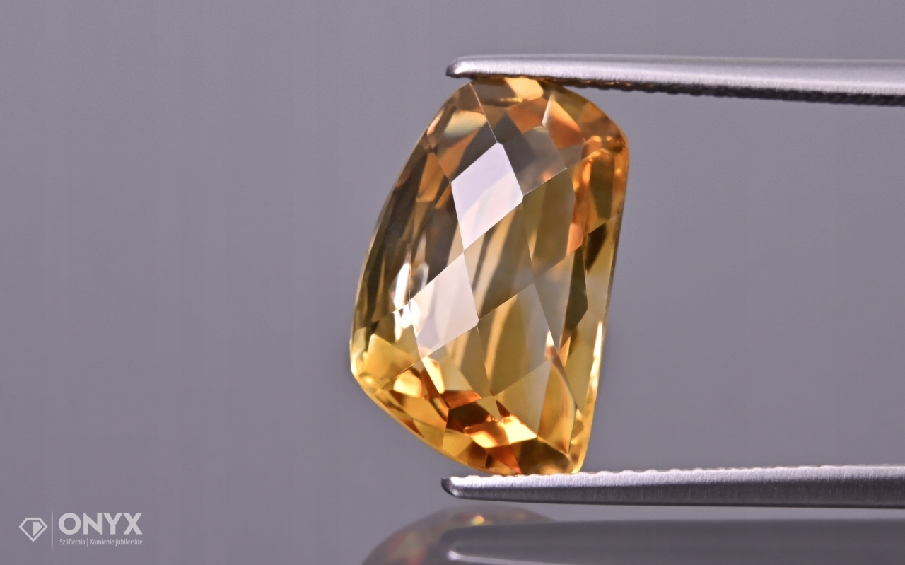 Citron fazetovaný nepravidelný 14,5x9 mm