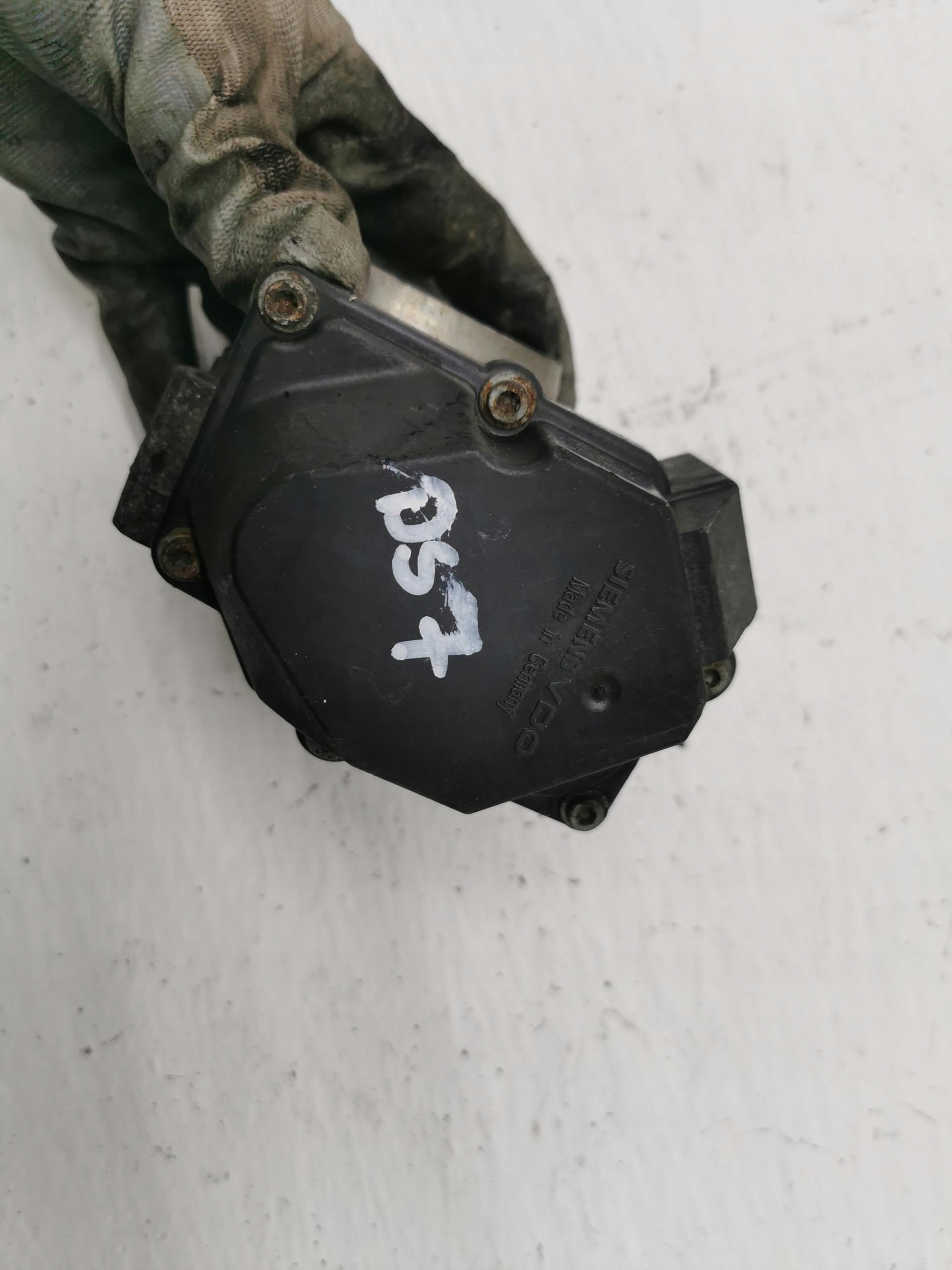 throttle flap VW CRAFTER 2.5 TDI 06-11 076128063A