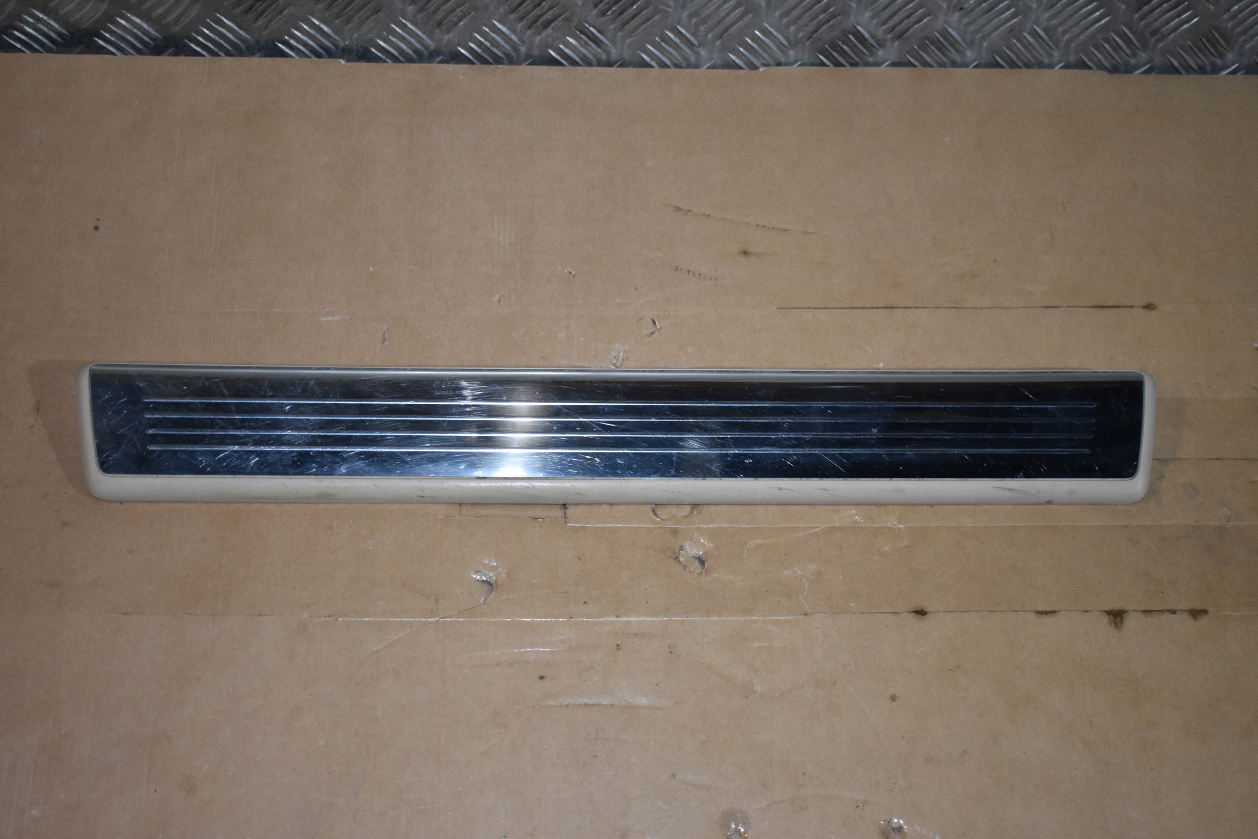 modanatura Copertura MINIGONNE MERCEDES SL R231 1