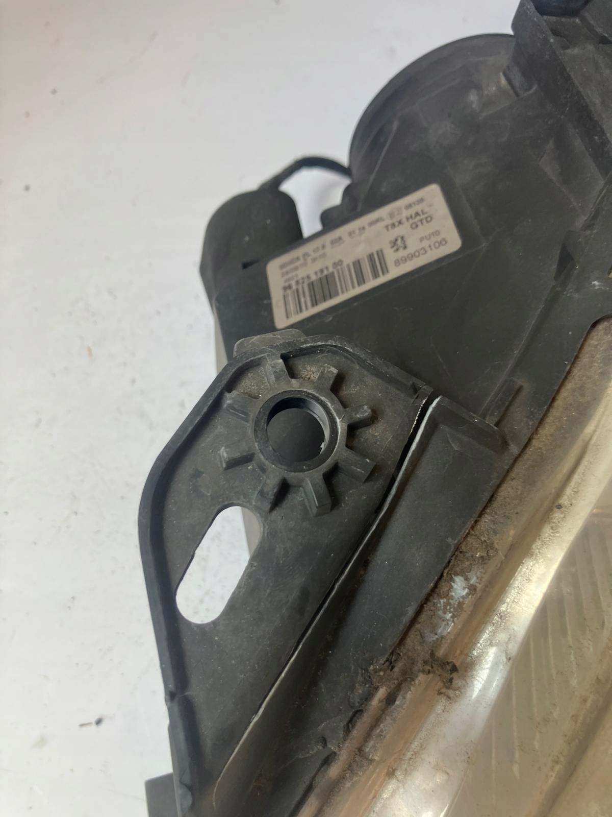 light left front PEUGEOT 3008 EU 9682519180