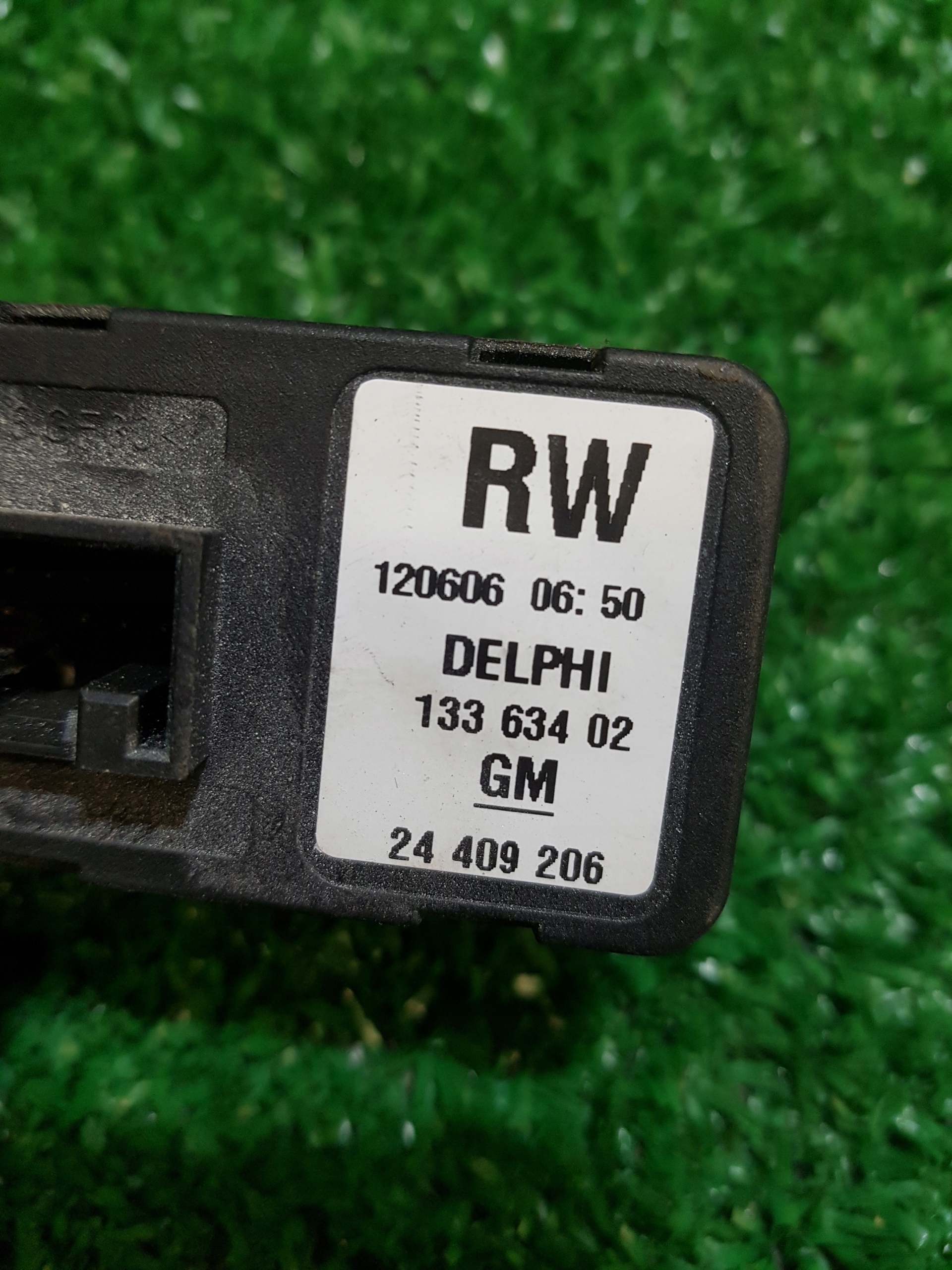 control panel of the window driver´s OPEL MERIVA A 24409206