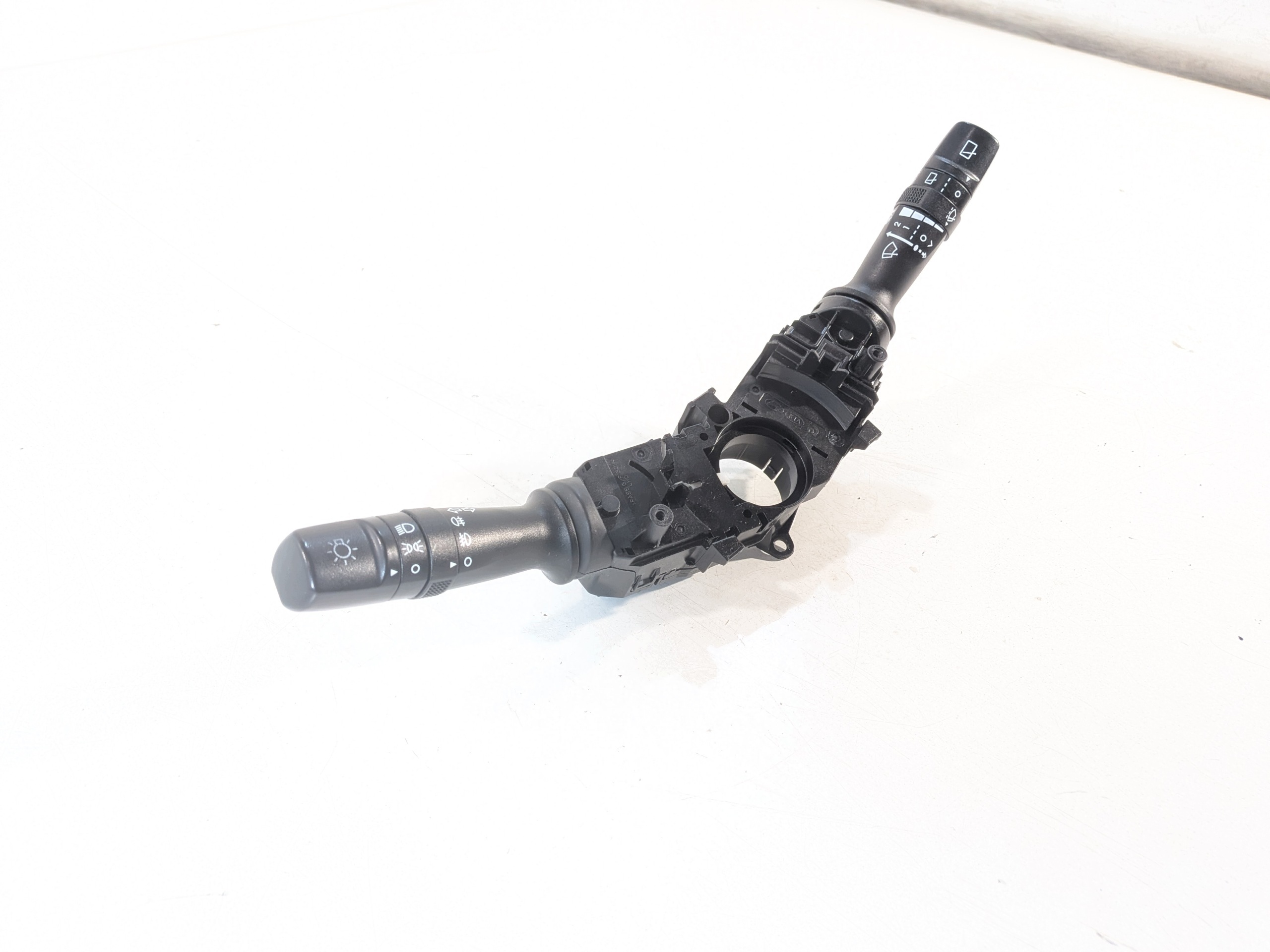 interruttore DEVIO LUCI TERGICRISTALLO TERGI OE 202008910 Hyundai VELOSTER e 11-17