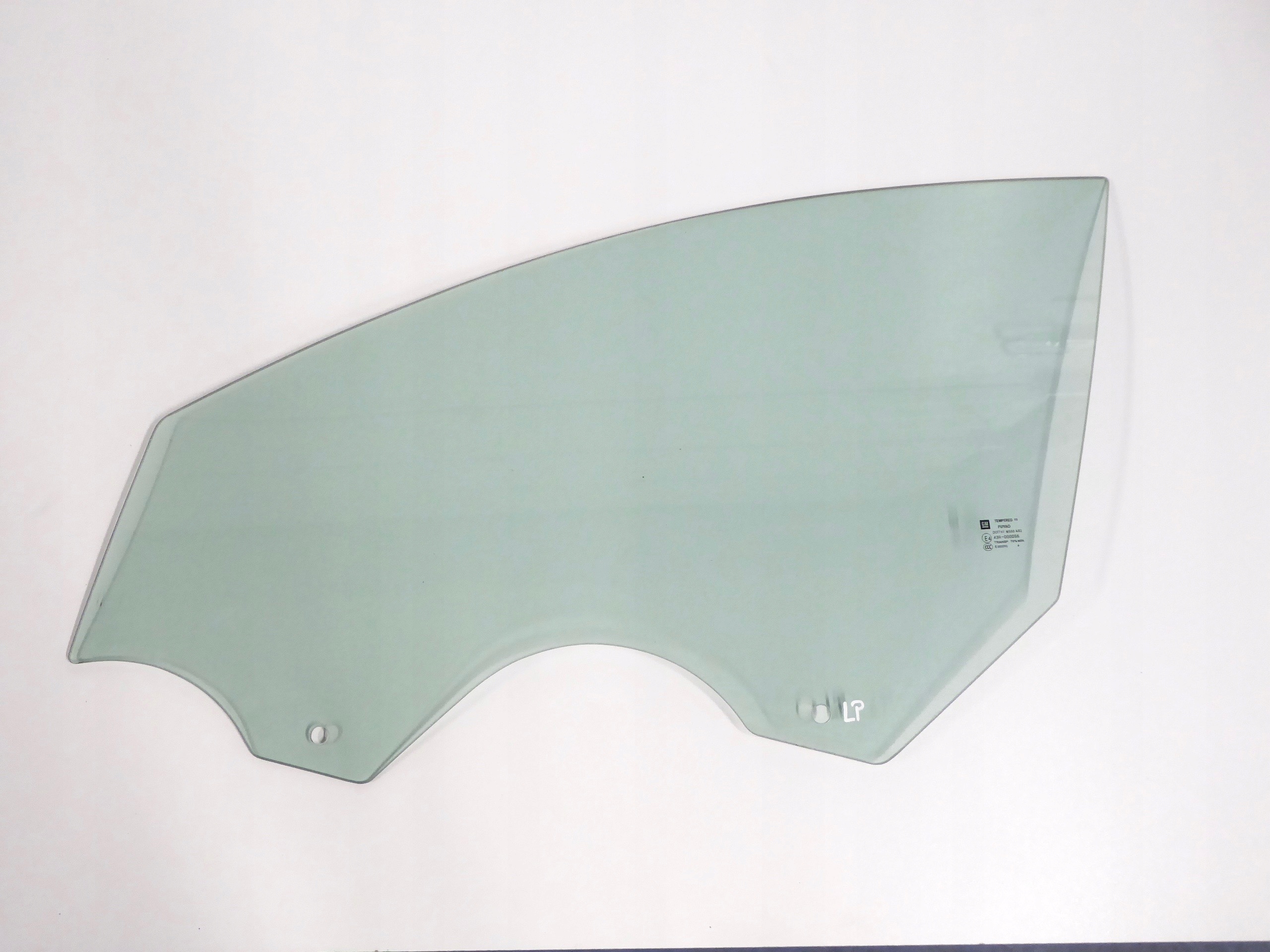 СТЕКЛО ДВЕРИ ПЕРЕДНЕЕ ЛЕВОЕ 2014 OPEL INSIGNIA