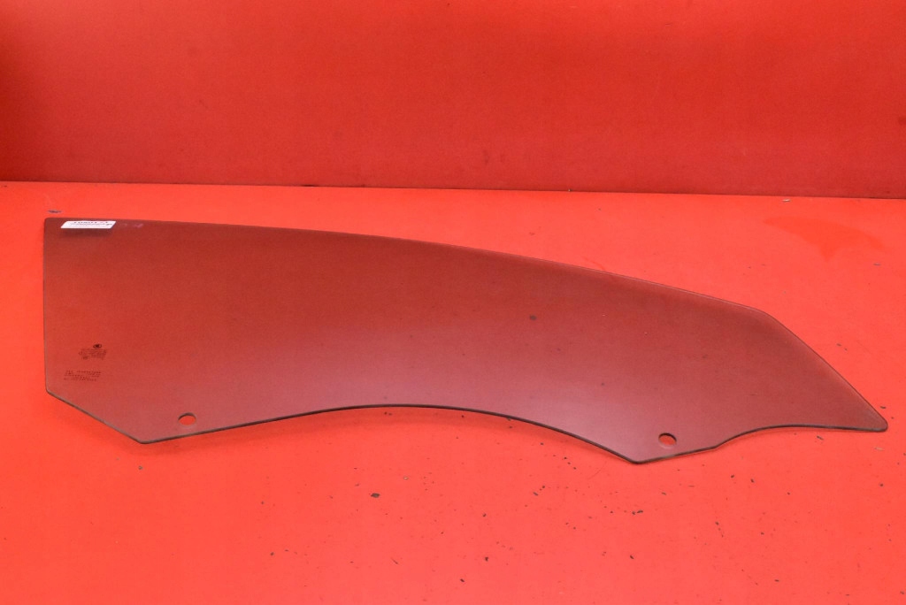 window side right front front SKODA OCTAVIA 3 III KOMBI LIFT 17-20