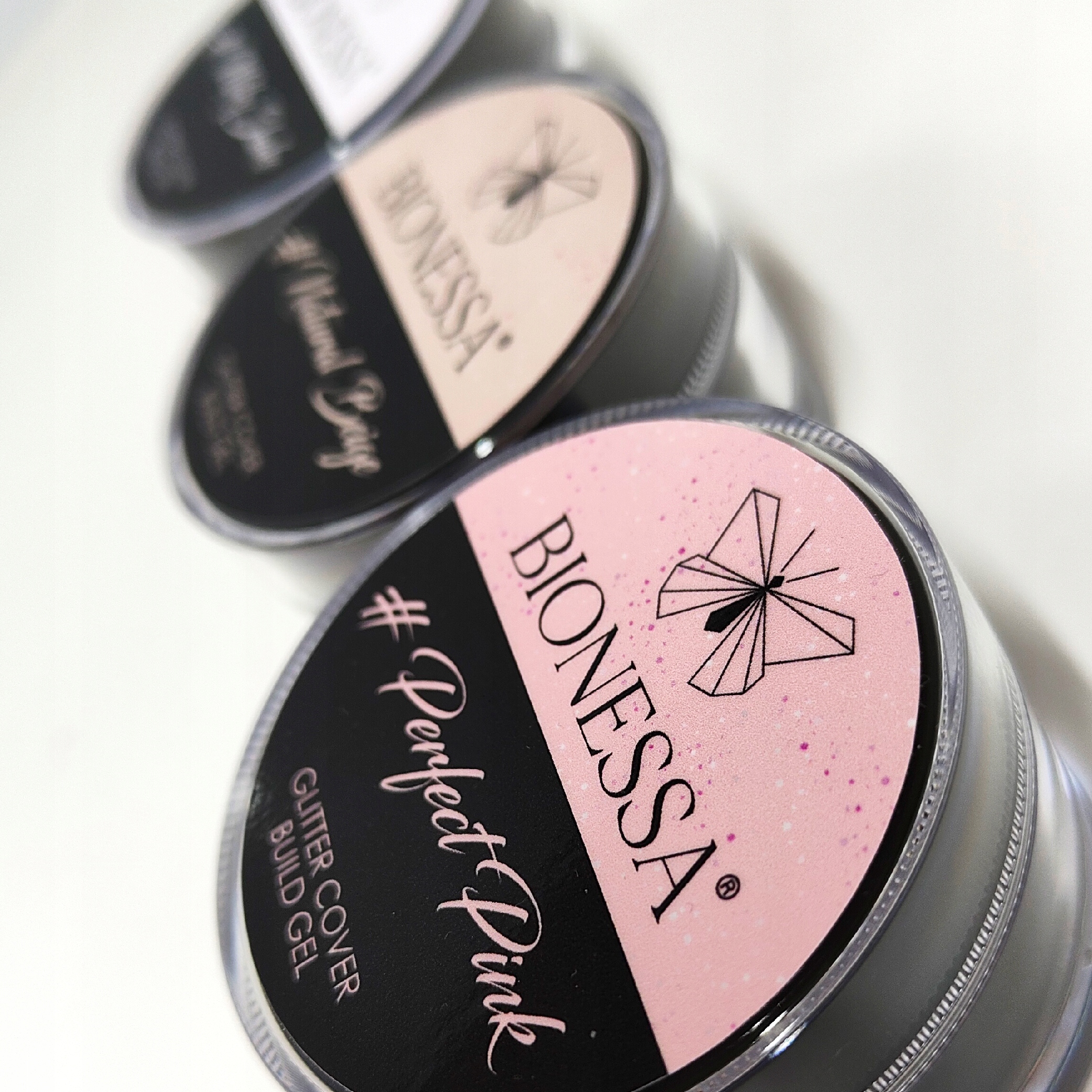 ŻEL do PRZEDŁUŻANIA paznokci z DROBINKAMI, SAMOPOZIOMUJĄCY KRYJĄCY, 50ml Kolor dominujący brązowy