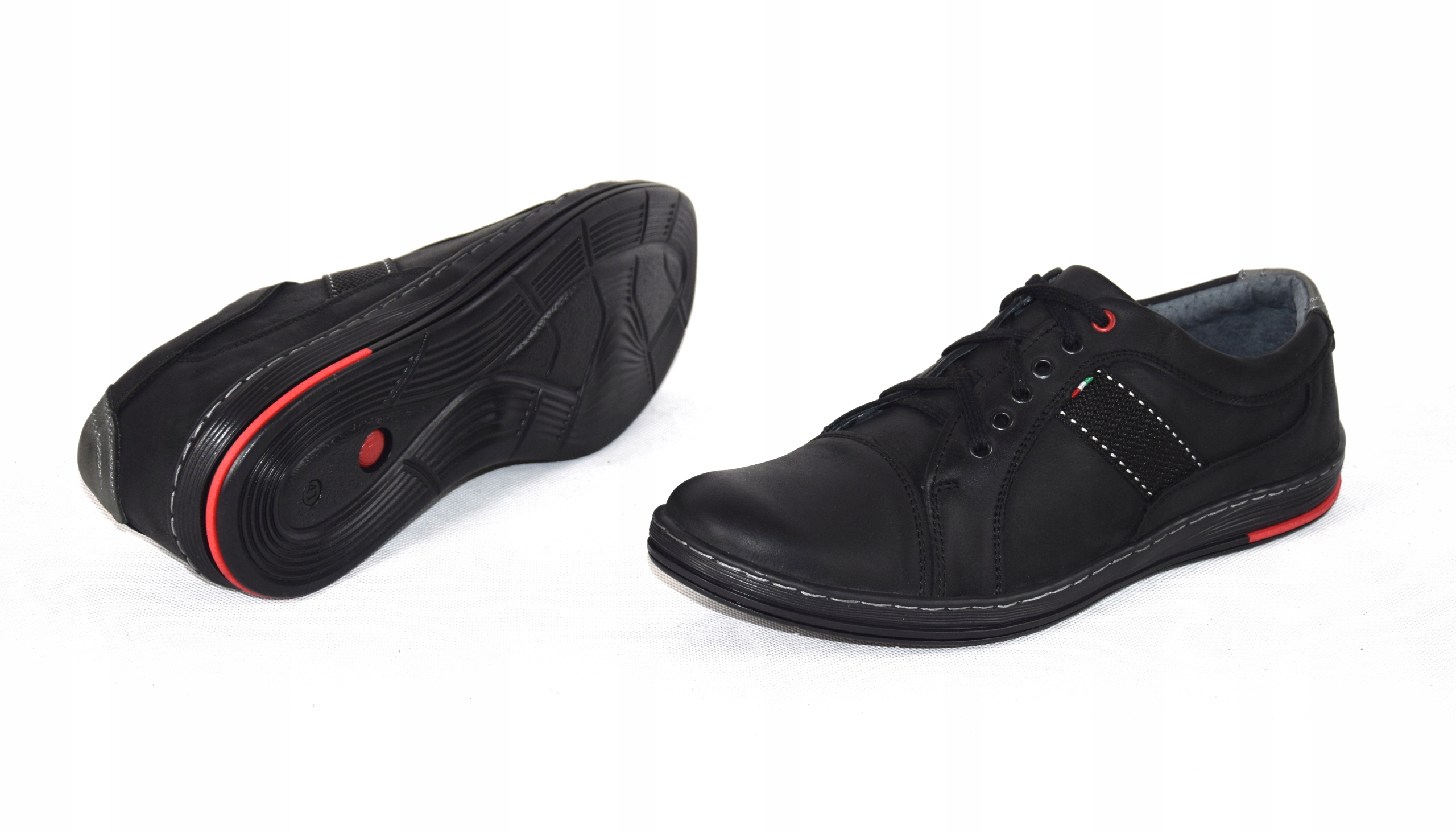 Półbuty czarne trampki skórzane buty polskie A238 Kolor czarny