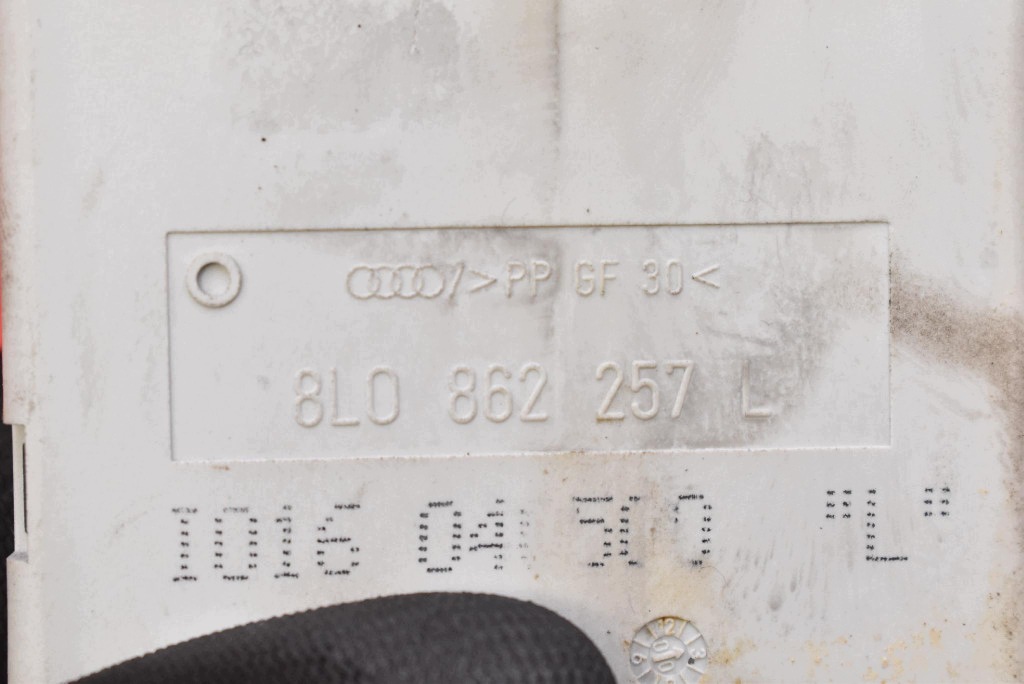Pompa Centrale Della serratura 8L0862257L AUDI A3 8L 3D HB 96-00