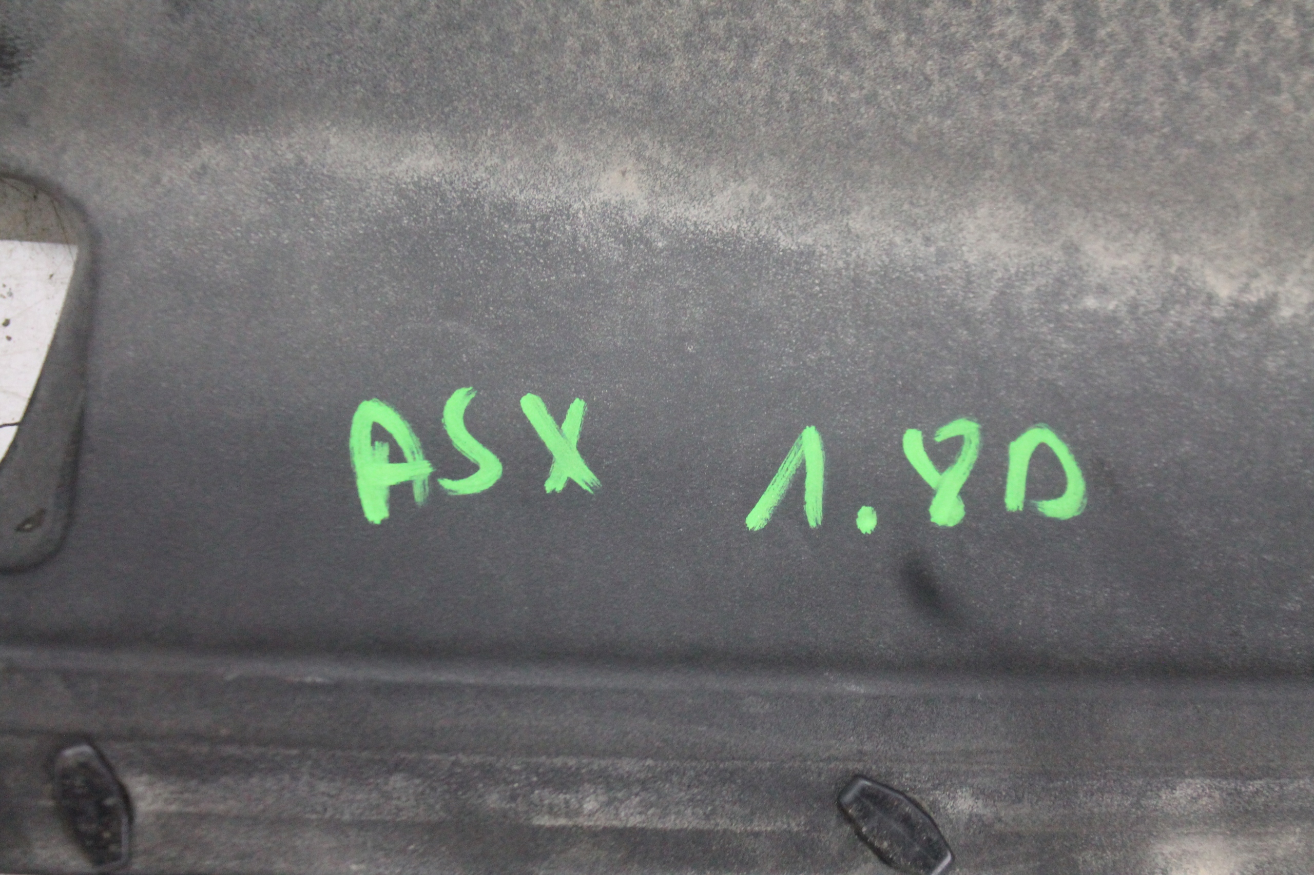 cover upper supports front MITSUBISHI ASX 10