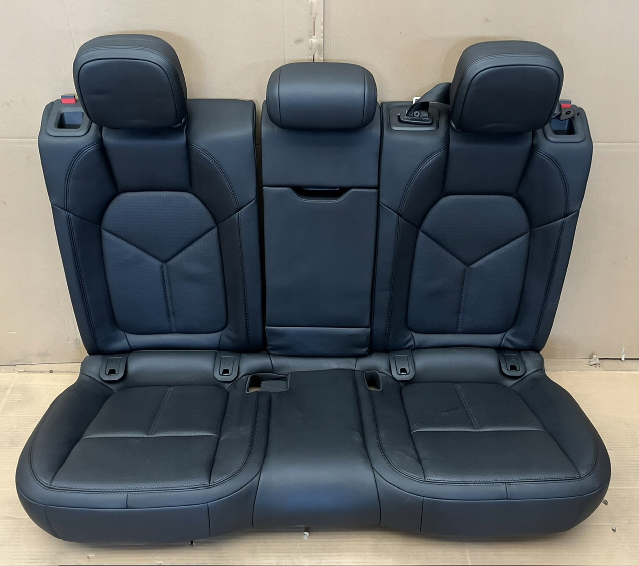 Sitze Leder MODULY GRZANE KPL. PORSCHE MACAN 1
