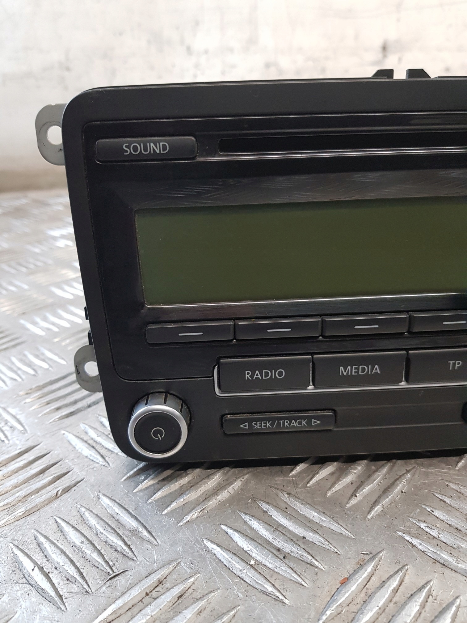 RADIO 1K0035186AA VW GOLF V 08R