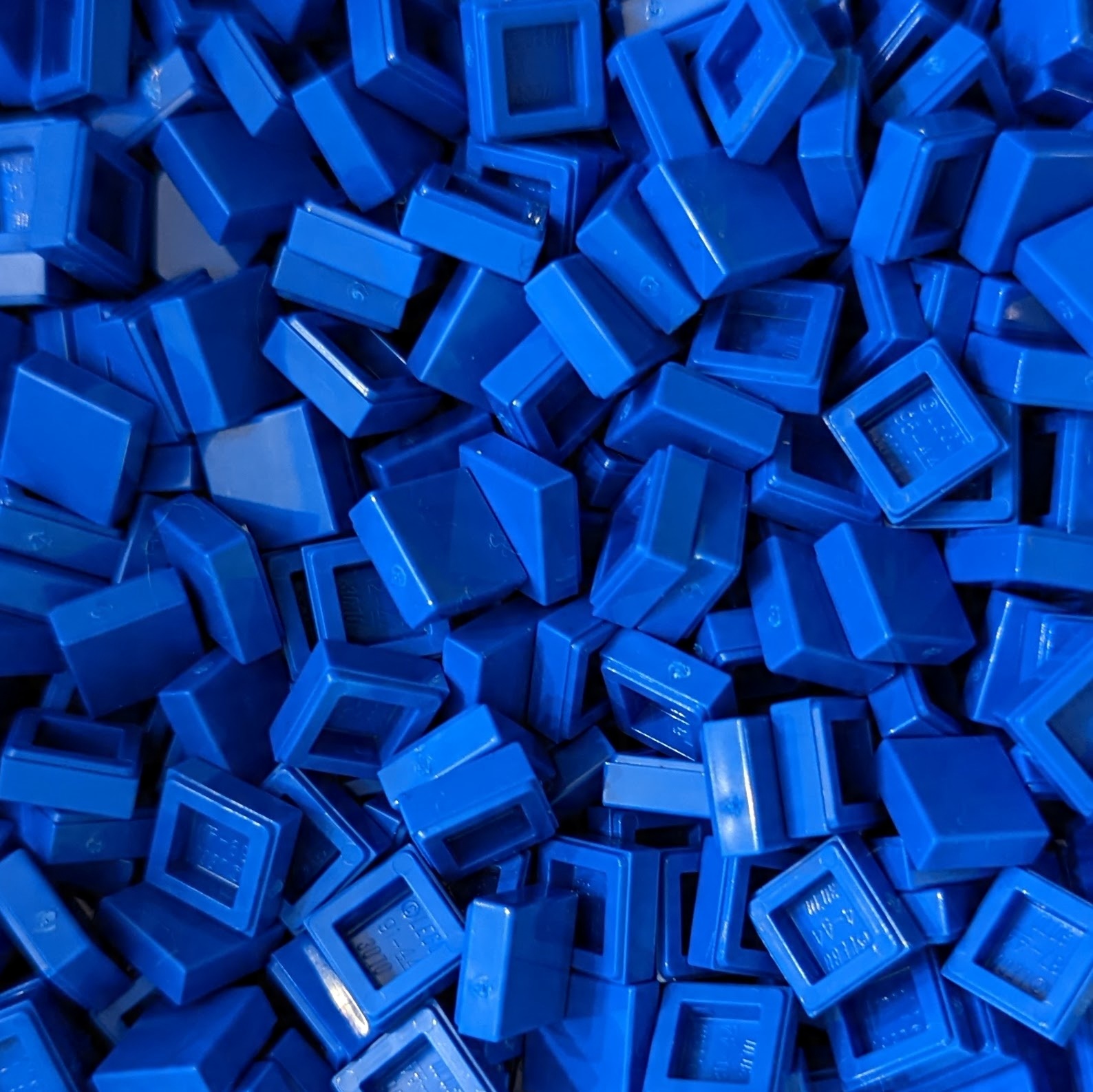 

Pakiet Lego 3070b Tile 1x1 gładki niebieski 20sztN